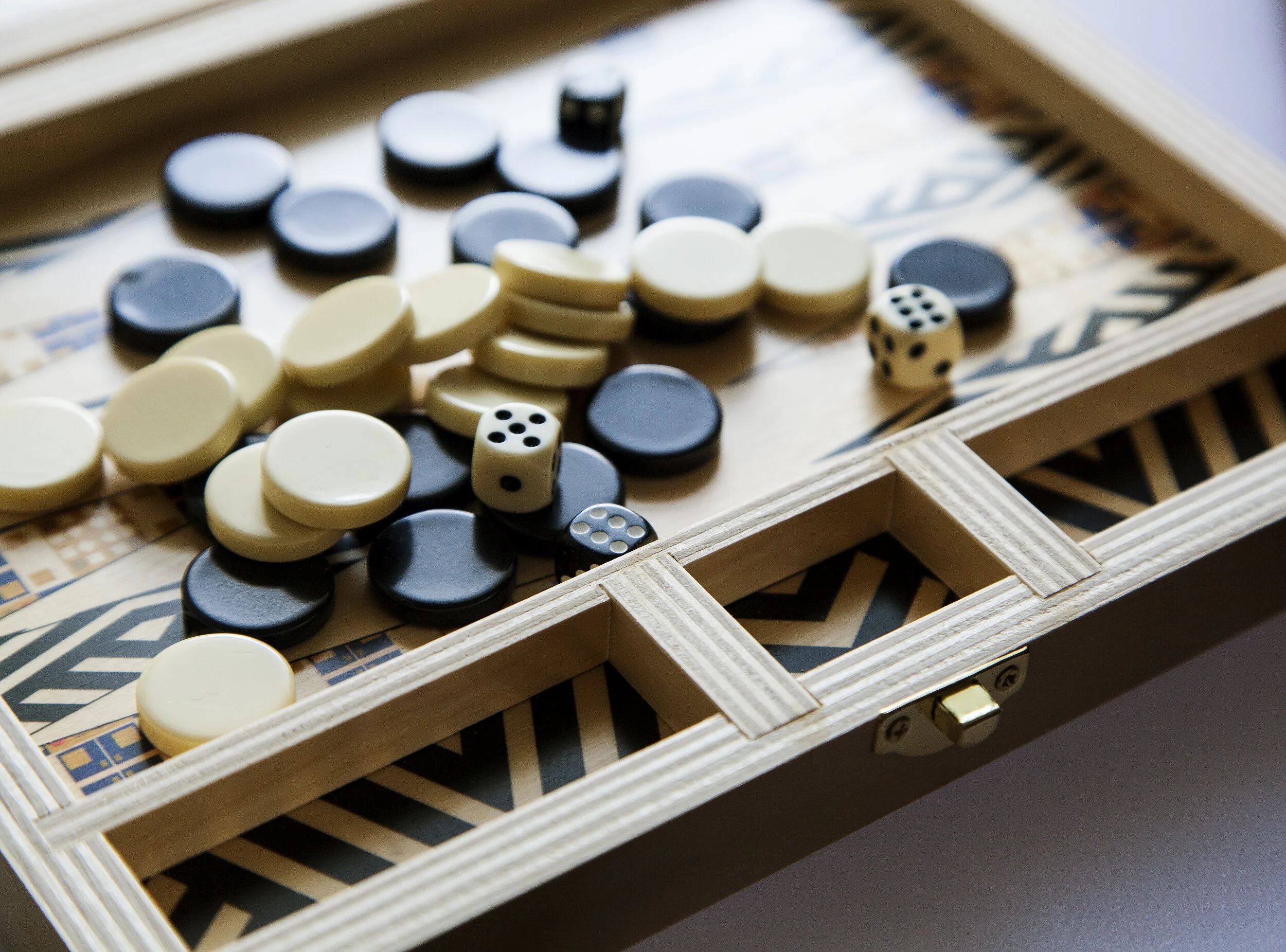 Backgammon3.jpg