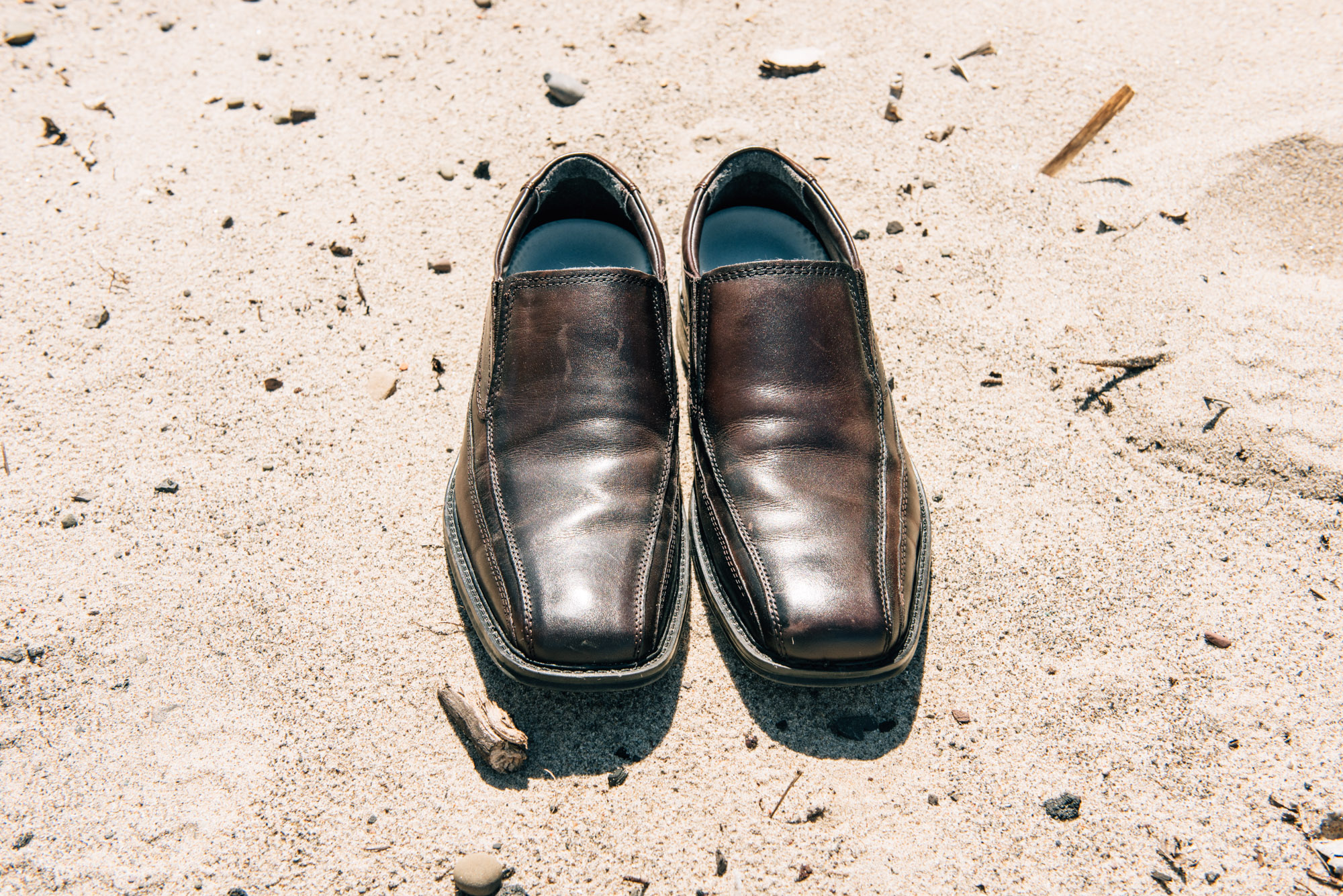 Groom's shoes