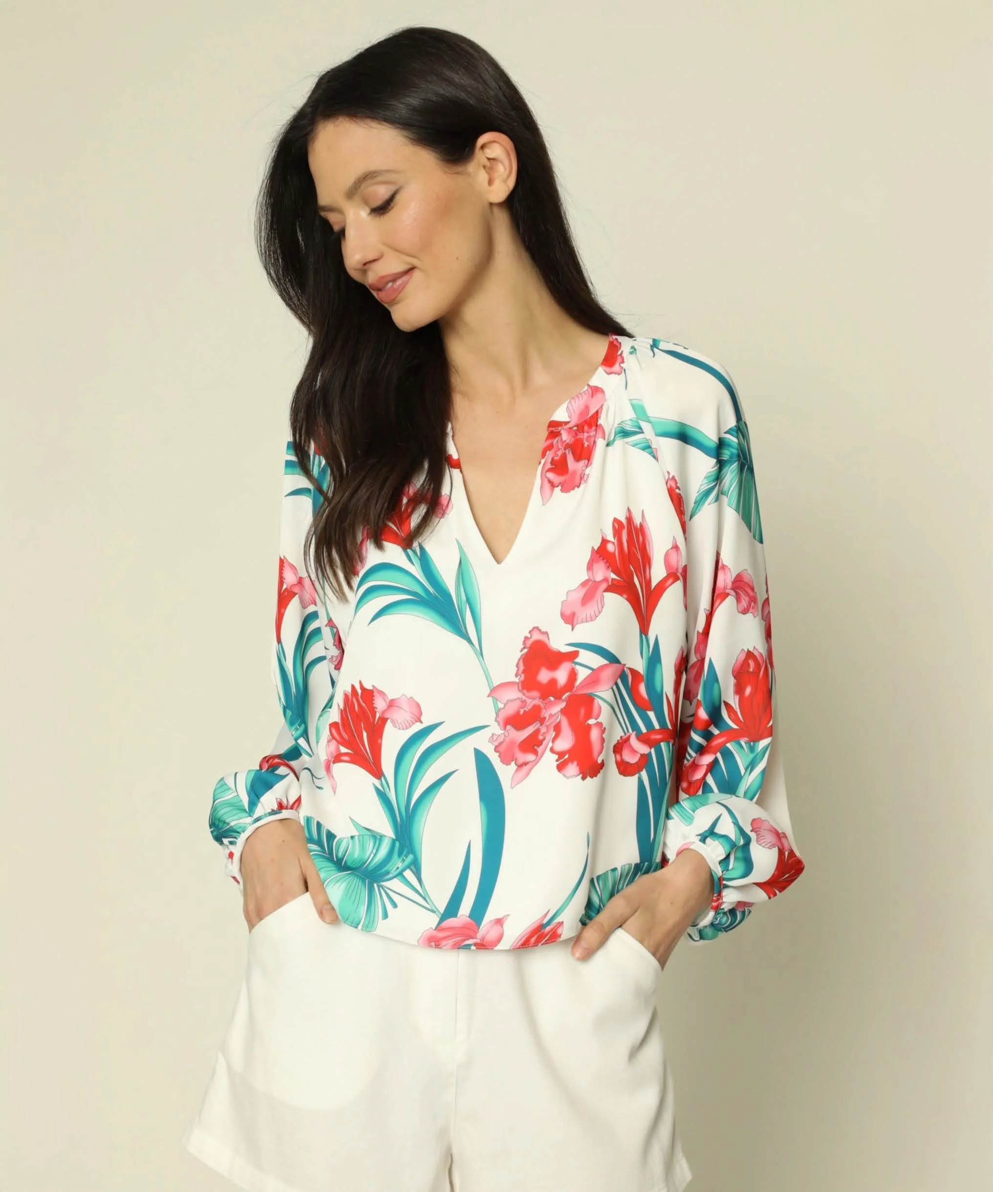 SUMMER 2026 LOOKBOOK_Page_20_Image_0001.jpg