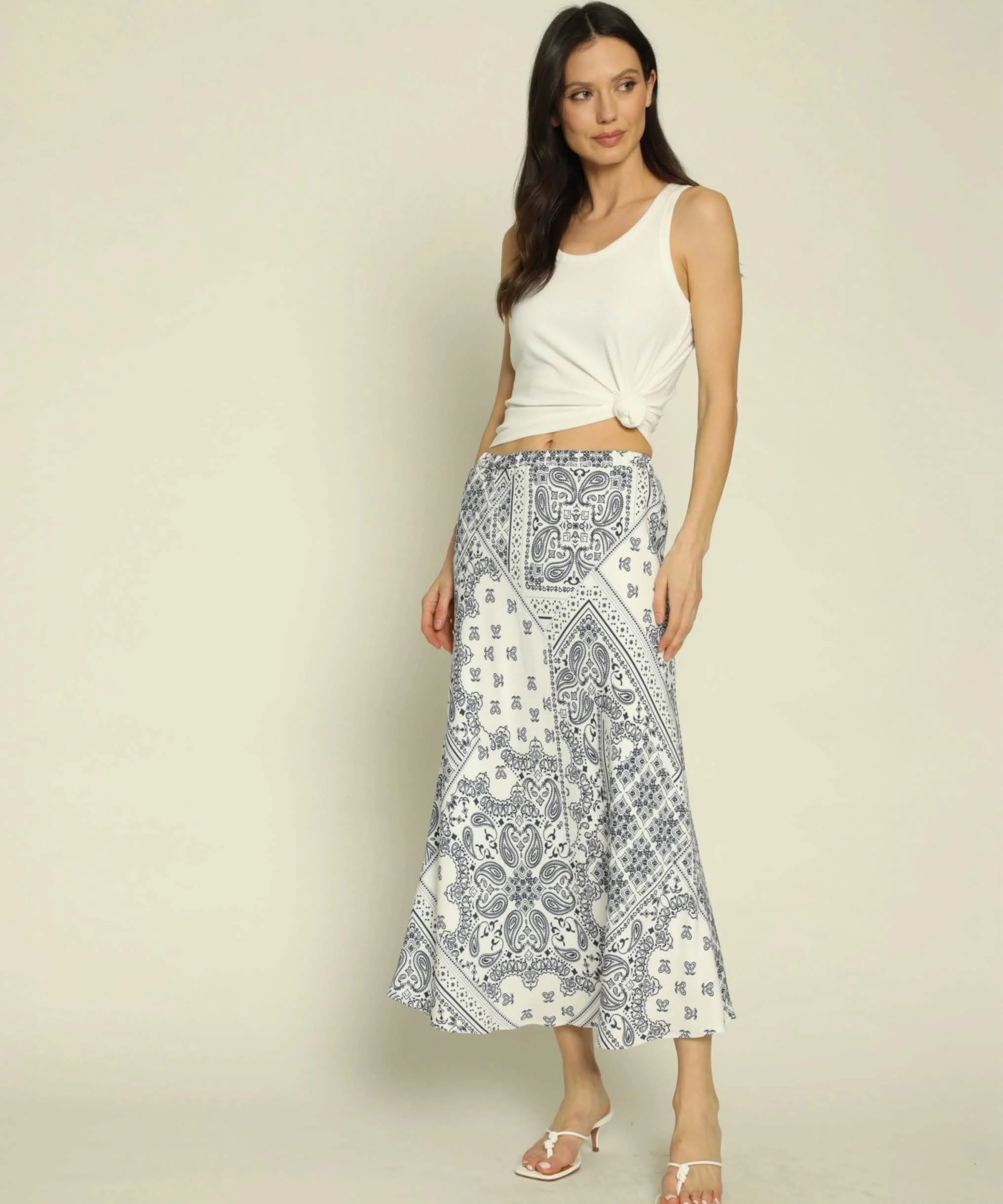 SUMMER 2026 LOOKBOOK_Page_21_Image_0001.jpg