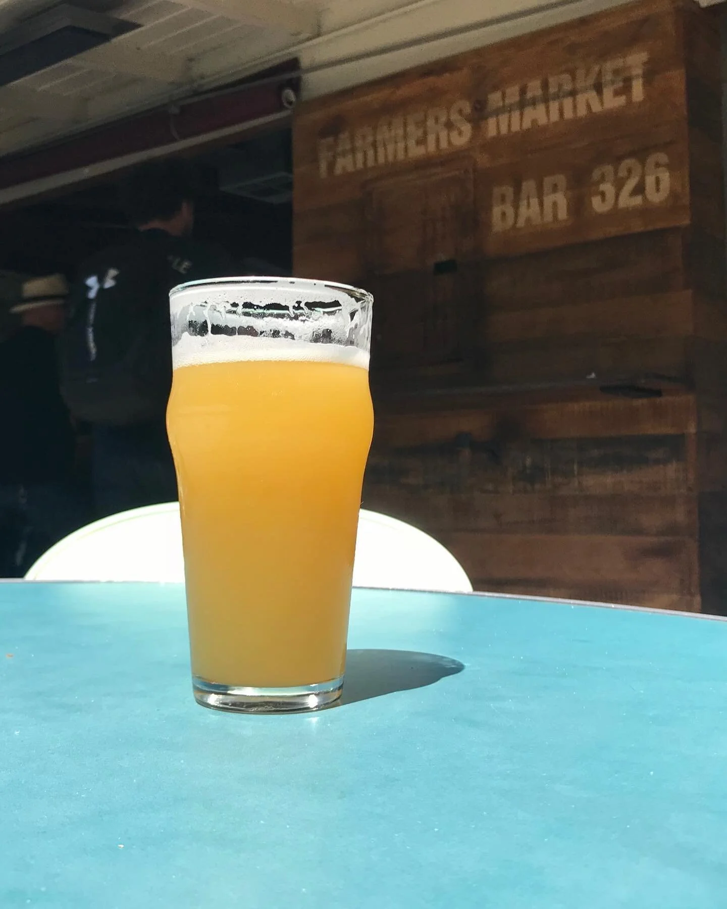 To beer, or not to beer… Cheers, Happy Sunday 🍻
#farmersmarketla #originalfarmersmarket #bar326 #farmersmarketbar326 #hazyipa #ipa #sundayfunday #beerpaperla #hoppedla #beerstagram #craftnotcrap