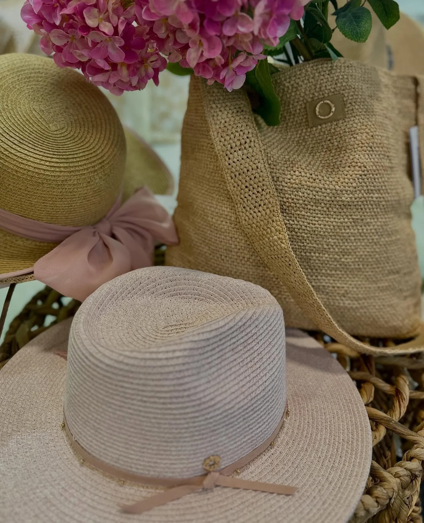 🫶🏼💞Happy Galentine&rsquo;s Day to all the fabulous women out there! If you are in Sydney at the Reed Gift Fair, come and say hi at Stand D28 🌸 @reedgiftfairs #sydney