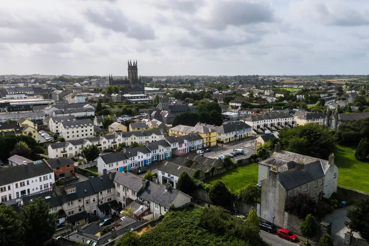 kilkenny_st_canice_cathedral_view.jpg