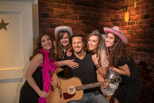 Nashville+Bachelor+Opry+House+Tour.jpeg