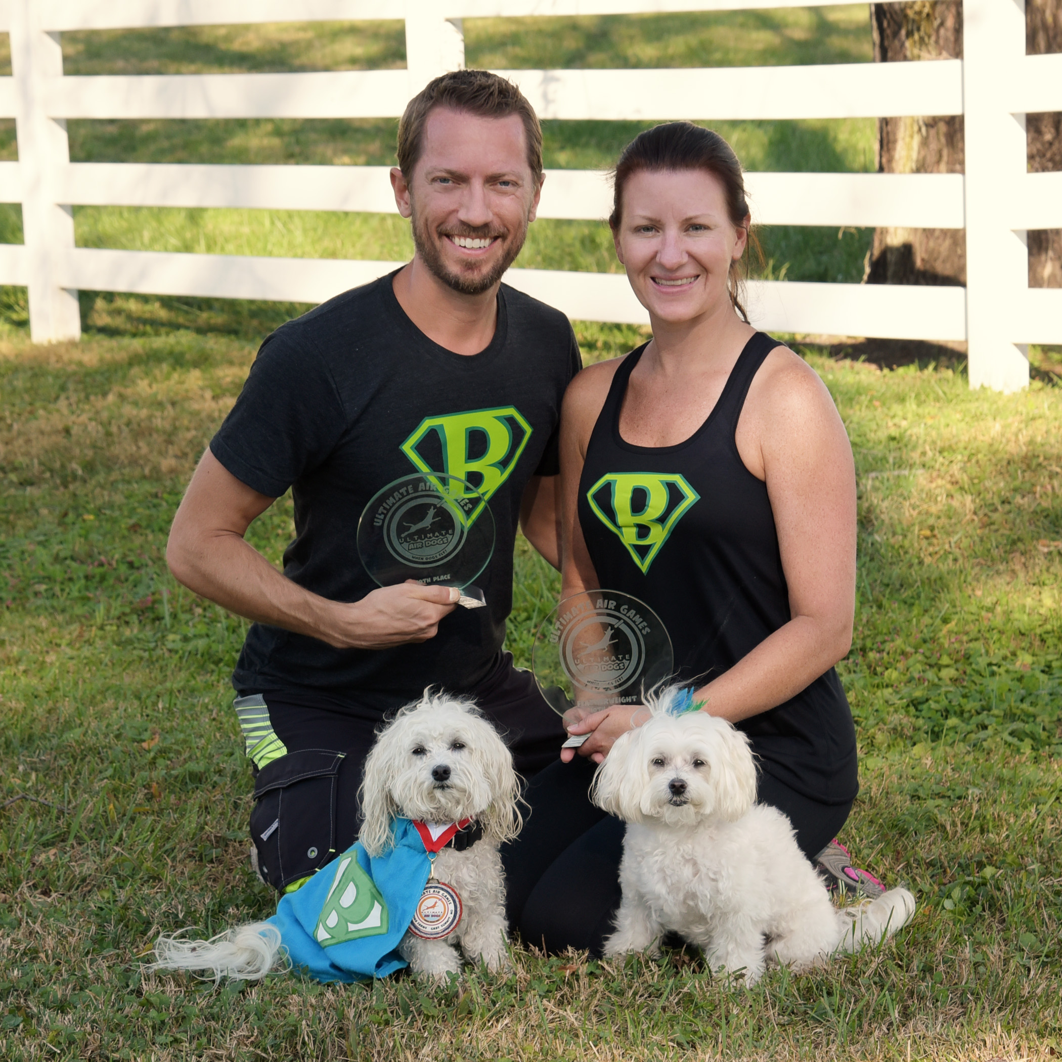  It was a very successful weekend for Team Bruiser! Bruiser successfully completed five sets of jumps, and earned two trophies! Pebbles and her feather put a smile on everyone’s face, was there for Bruiser anytime he needed his best friend, and smile