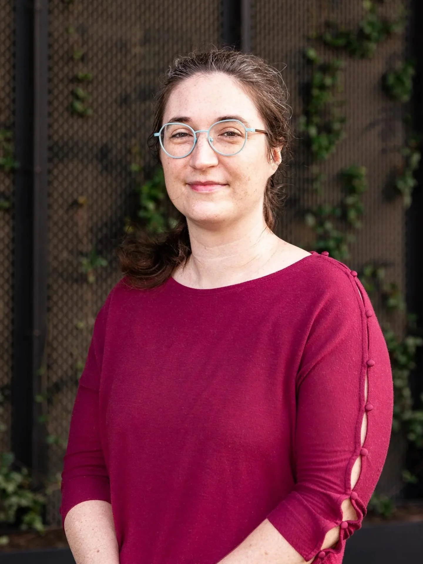 Schedule with Abbey at our Airport Boulevard location! 

Specialities: Deep Tissue, Swedish, Table-Thai Massage, Ashiatsu, TMJ &amp; Intraoral Massage

Abbey&rsquo;s massage motto is give it weight and wait. She uses slow, deep compression to give a 