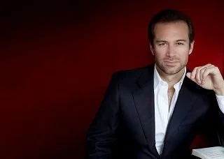 REVIEW: Le retour à Paris de Fabien Gabel