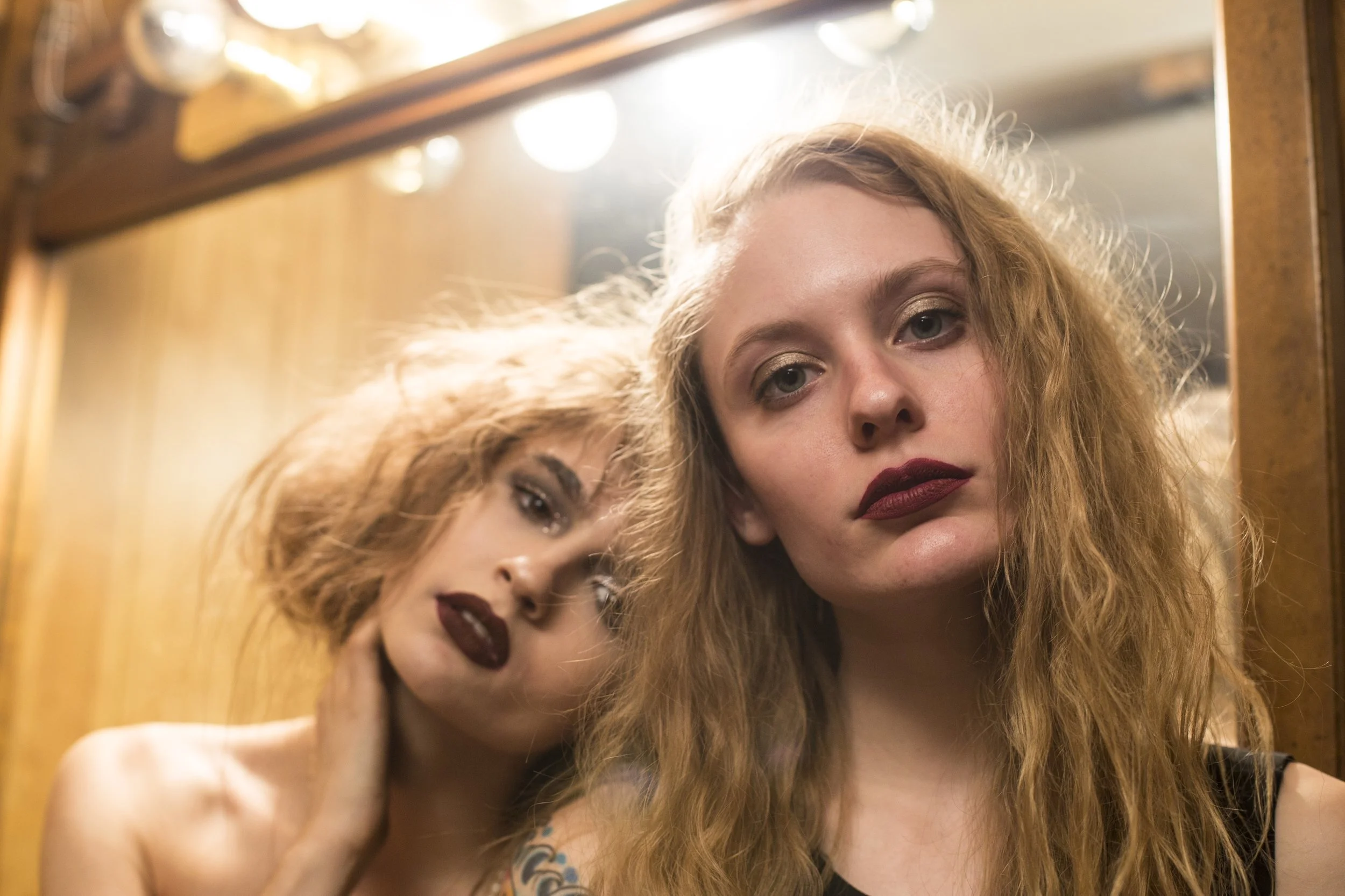 madeline_r0se & ash_shelly