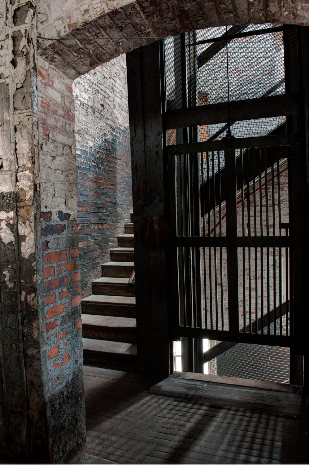 Abandoned Silk Mill_Boise Photographer-10.jpg