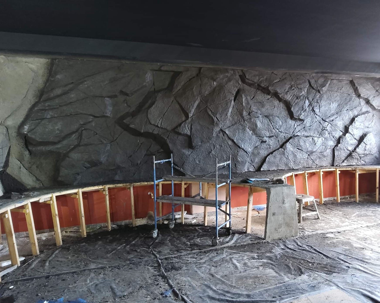 GatsbysSkyline-Sculptured-Rockwork-wip1.jpg