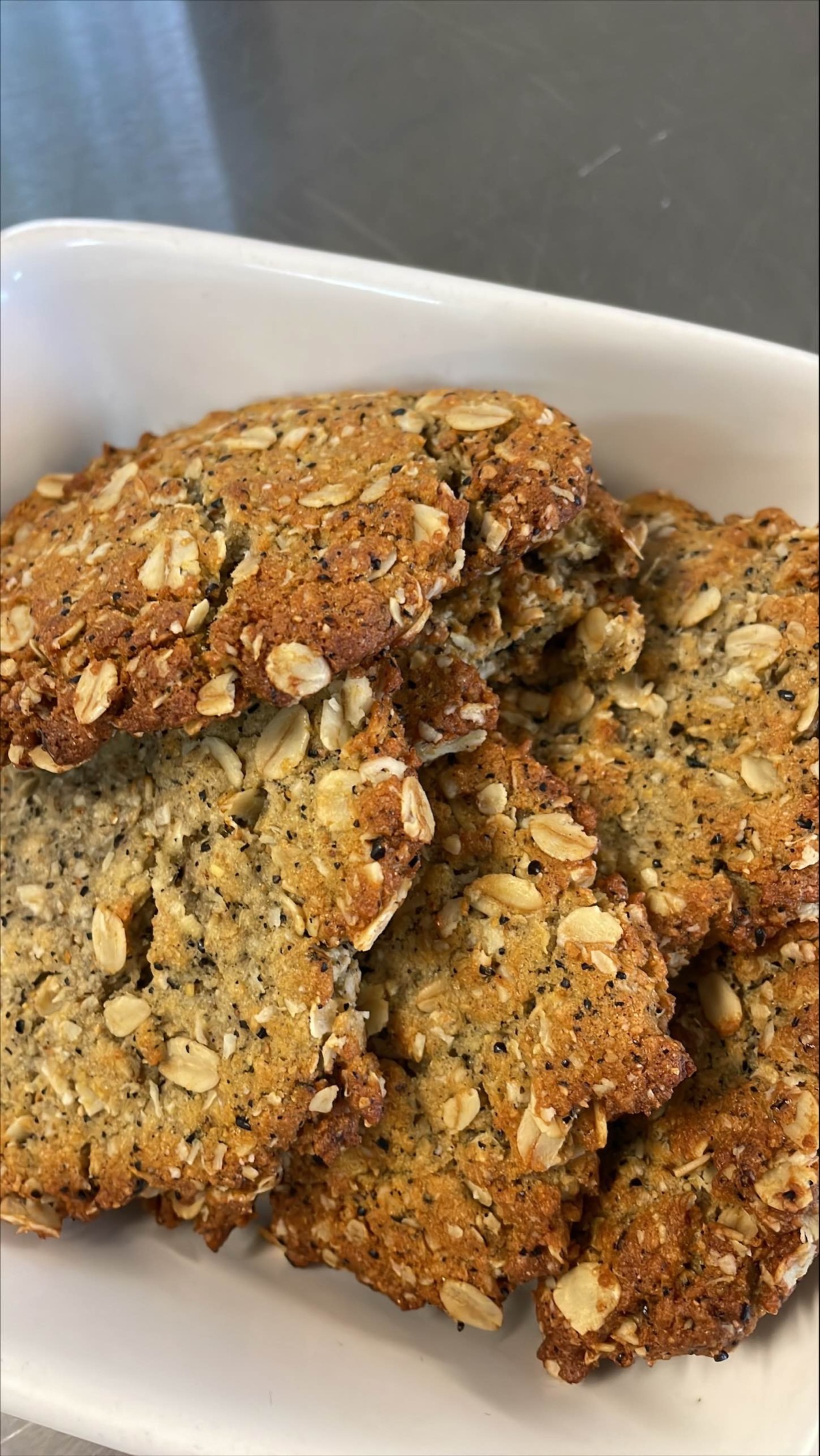 Wattle seed ANZAC biscuits 