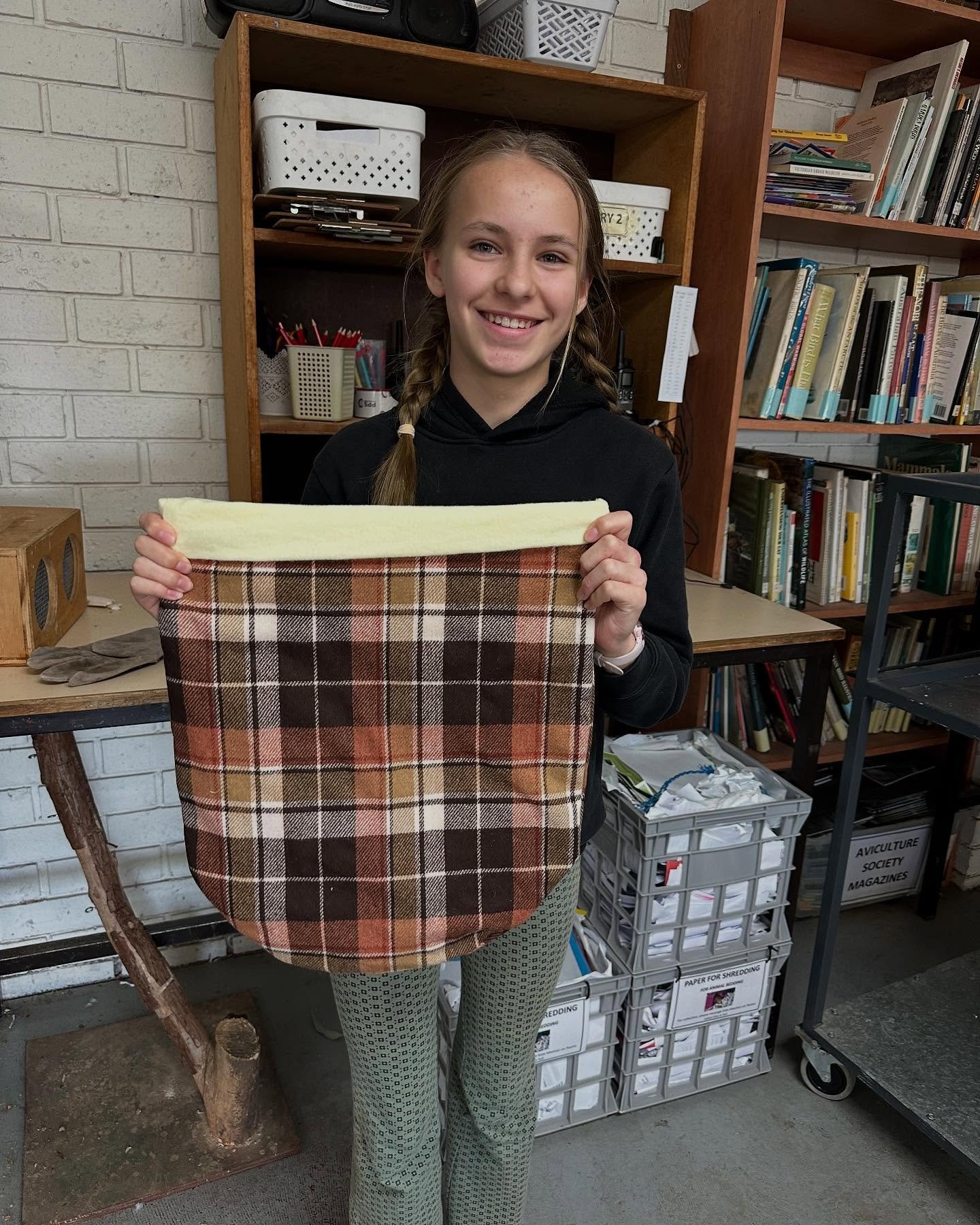 💡Passion Project Spotlight💡
Alese has a passion for helping native Australian wildlife! For her Semester 1 Passion Project in FAF, Alese set out to sew wildlife pouches to donate to wildlife rescue organisations across Victoria. Alese taught hers
