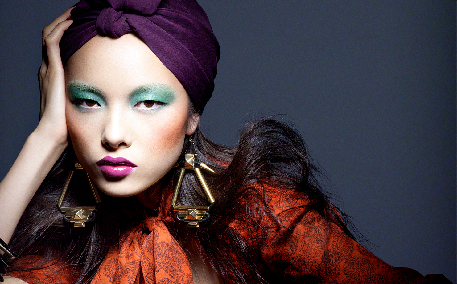   Vogue China COLOR KALEIDOSCOPE   FASHION EDITOR Tiina Laakkonen MAKE UP Makky Pratayot 