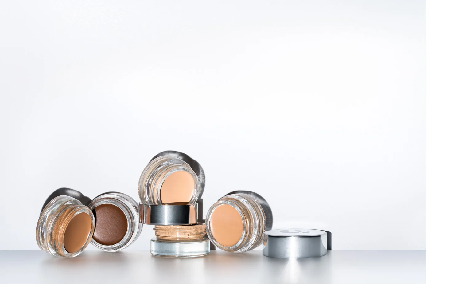 Complexion CREATIVE DIRECTOR Marie Suter