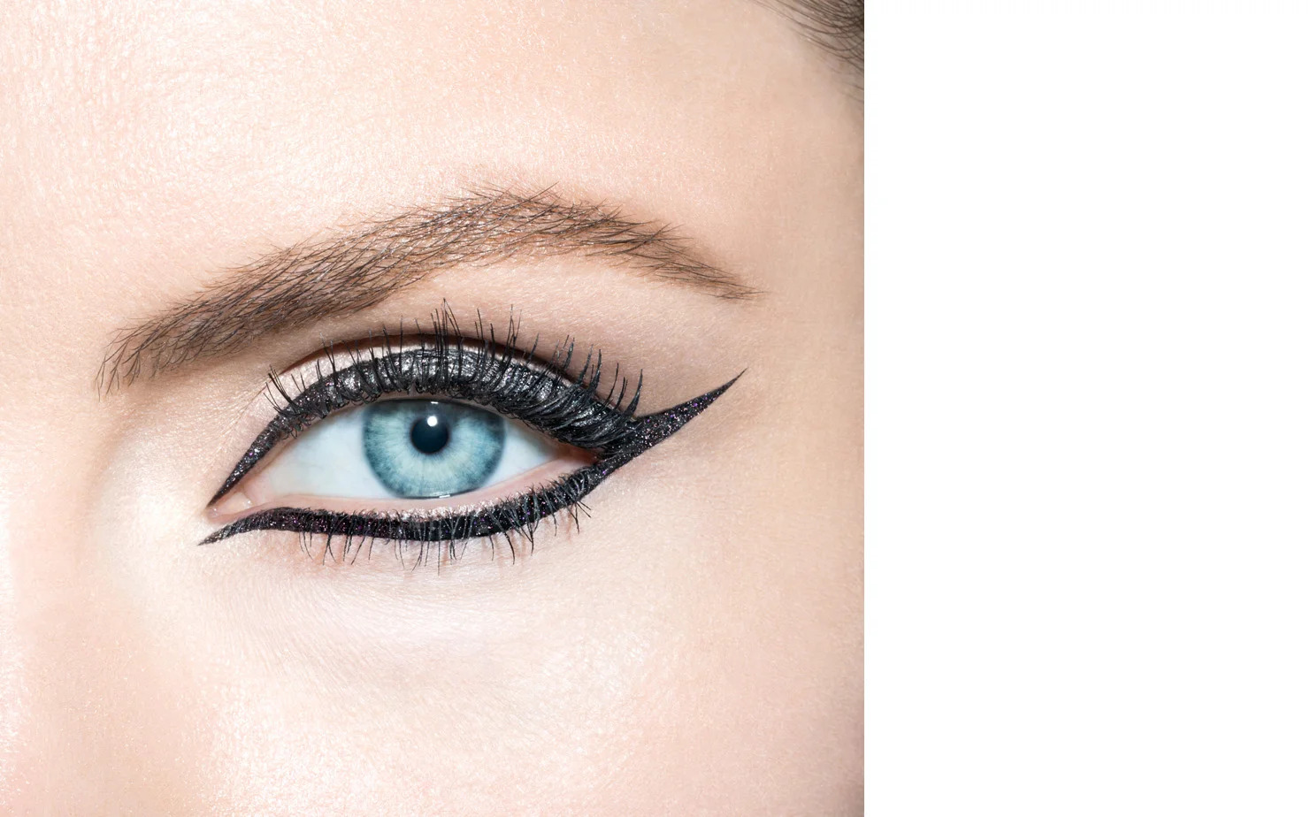 Revlon AGENCY AR New York / Fallon CREATIVE DIRECTOR Jennifer Alfson MAKEUP ARTIST Fulvia Farolfi