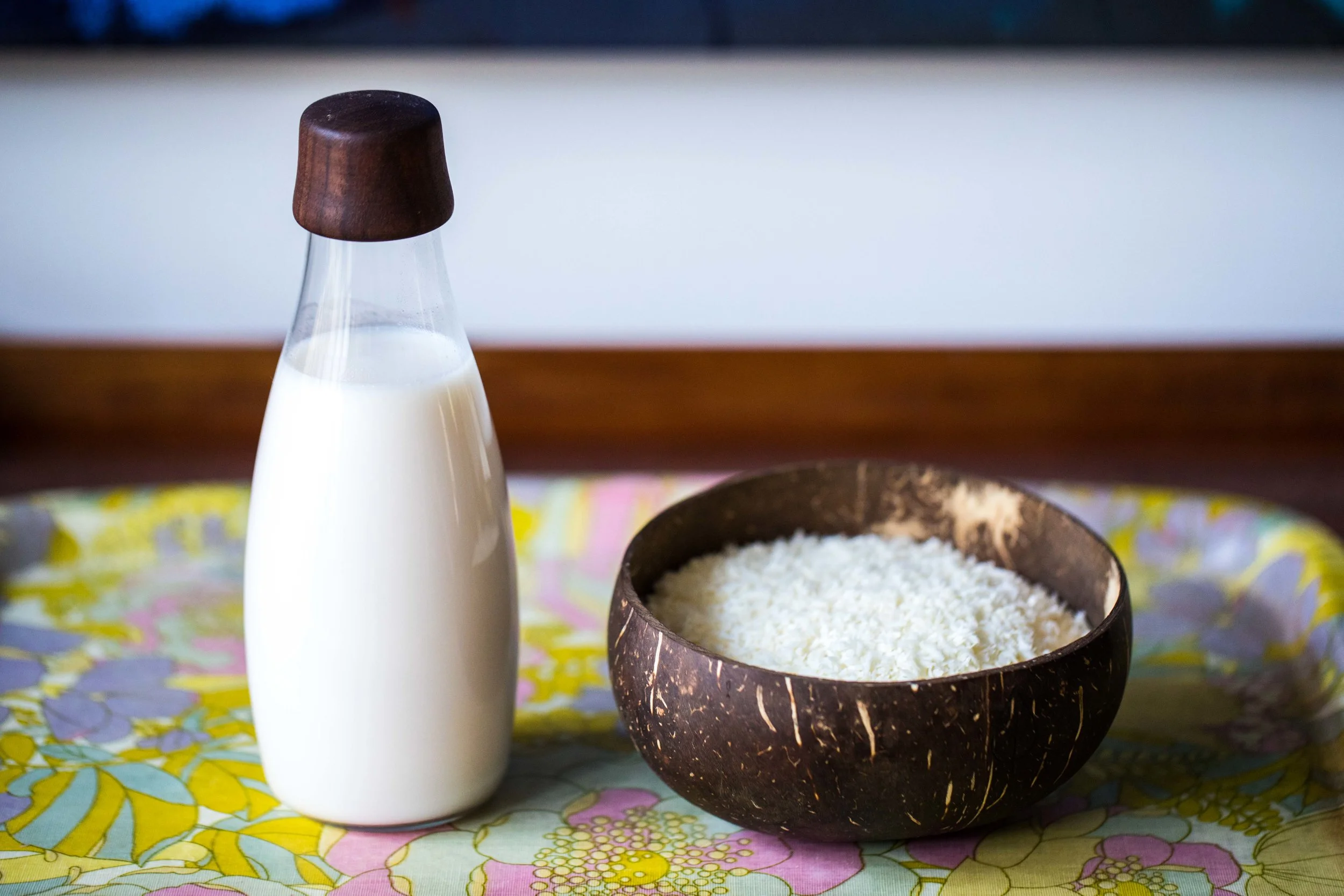 HOW TO MAKE YOUR OWN COCONUT MILK