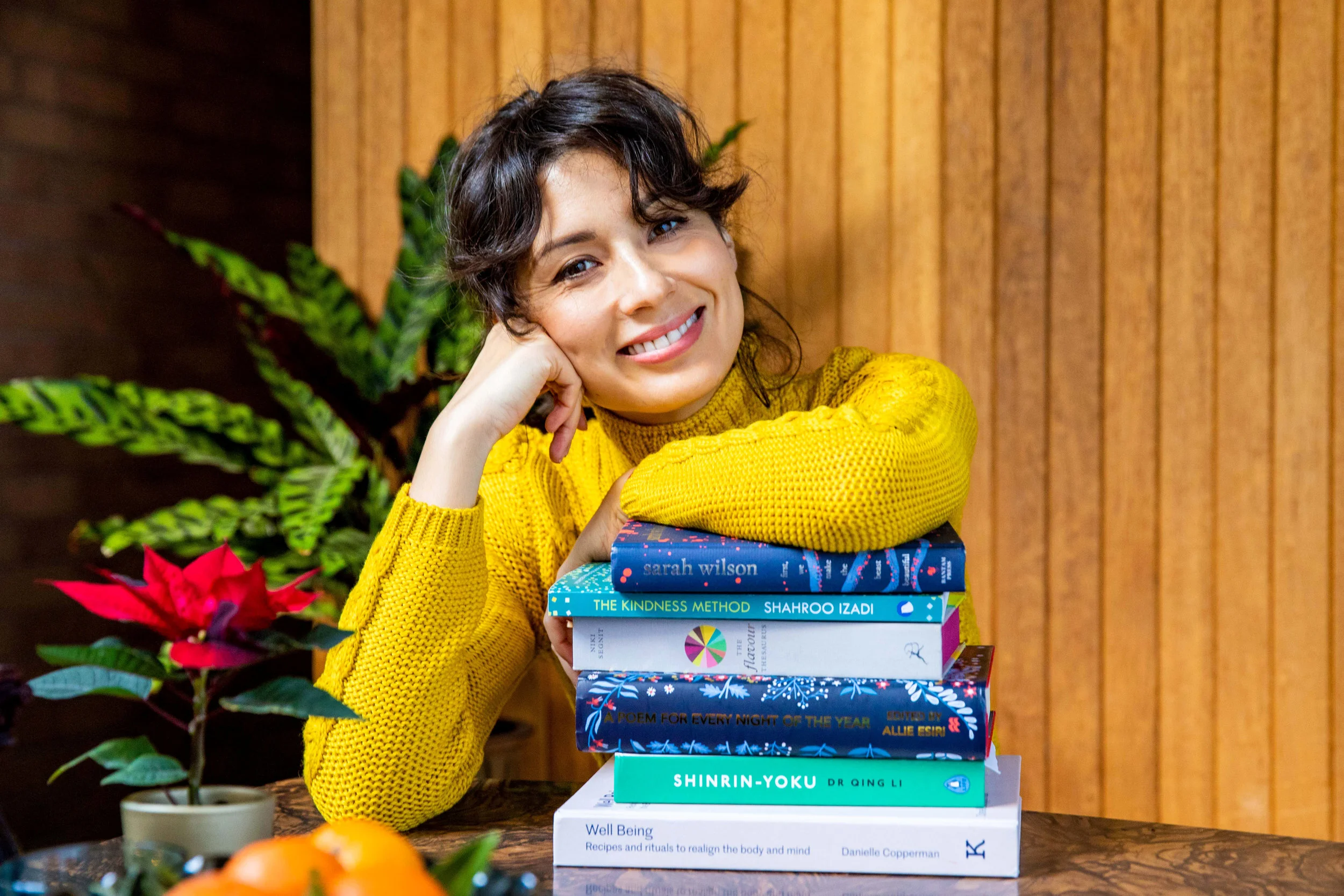 MY BOOK CHRISTMAS GIFT GUIDE