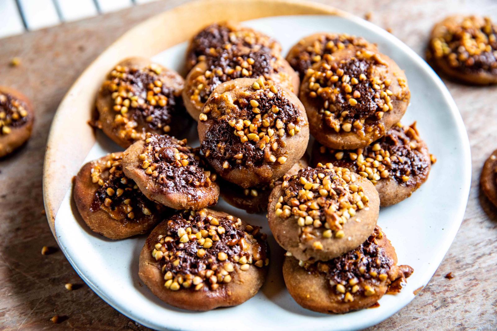CARAMELISED CRUNCHY CHOC BLOCK BUCKWHEAT COOKIES
