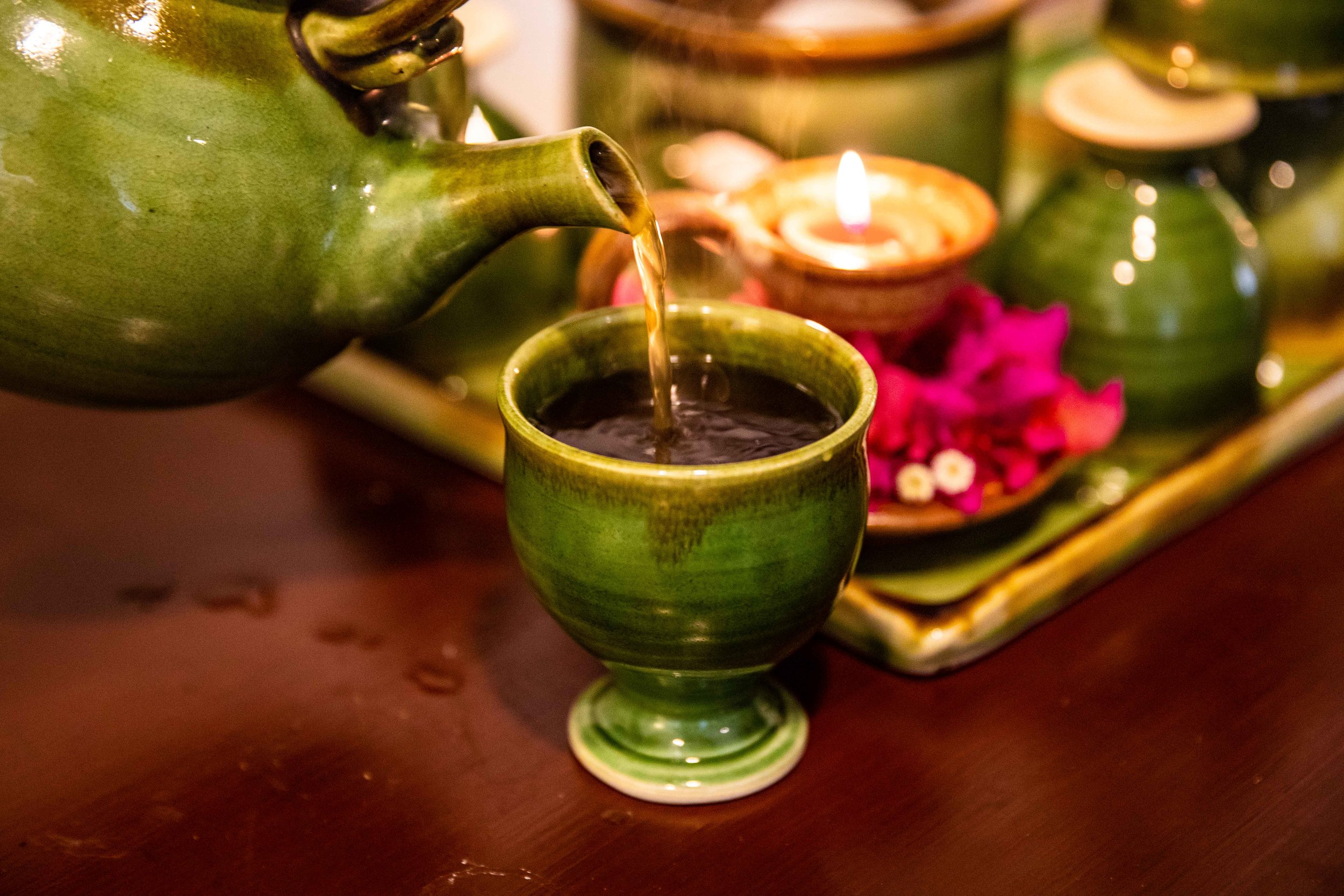 GREEN TEA &amp; AYURVEDA