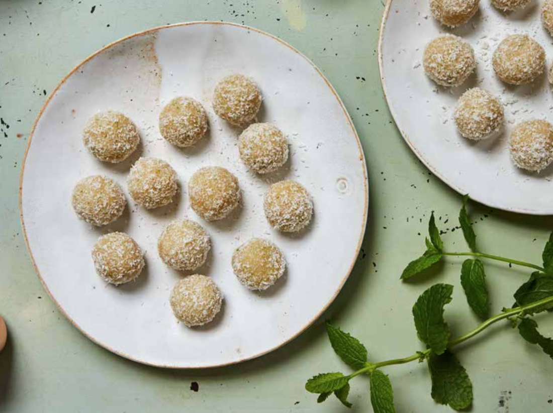 COCONUT, LIME AND MINT LADOO
