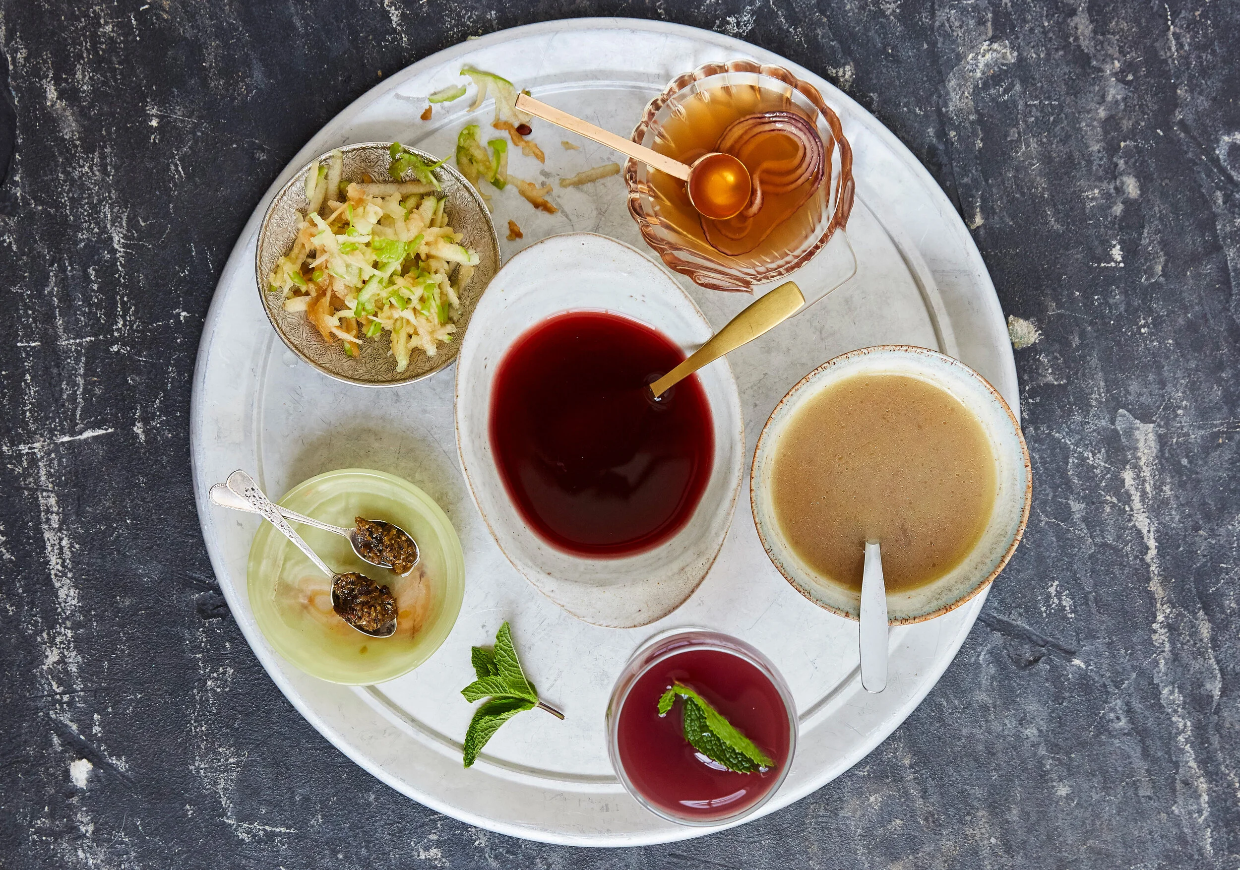 IMMUNE-SUPPORTING ROUND-UP