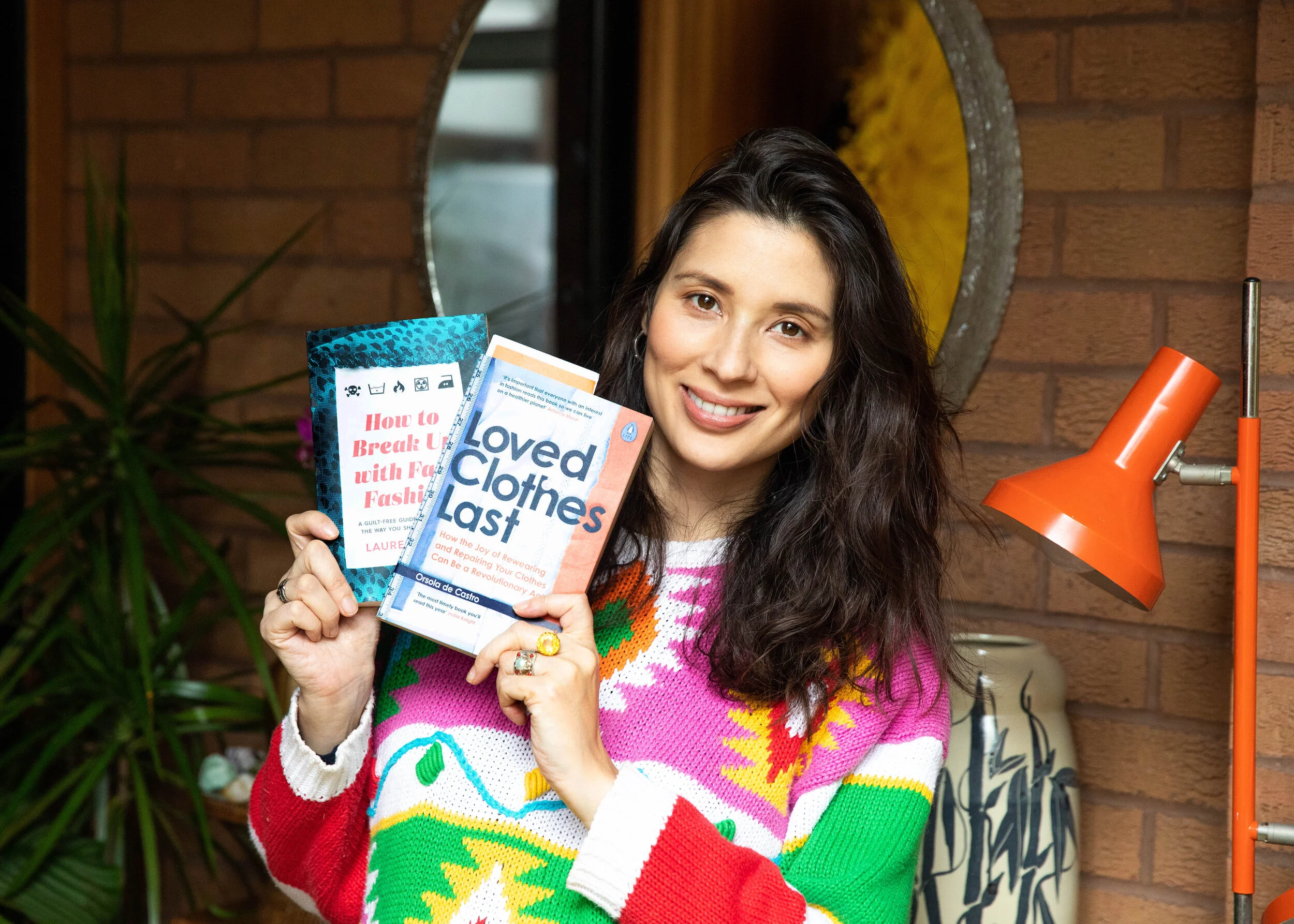 6 BOOKS TO HELP YOU EMBRACE SLOW FASHION
