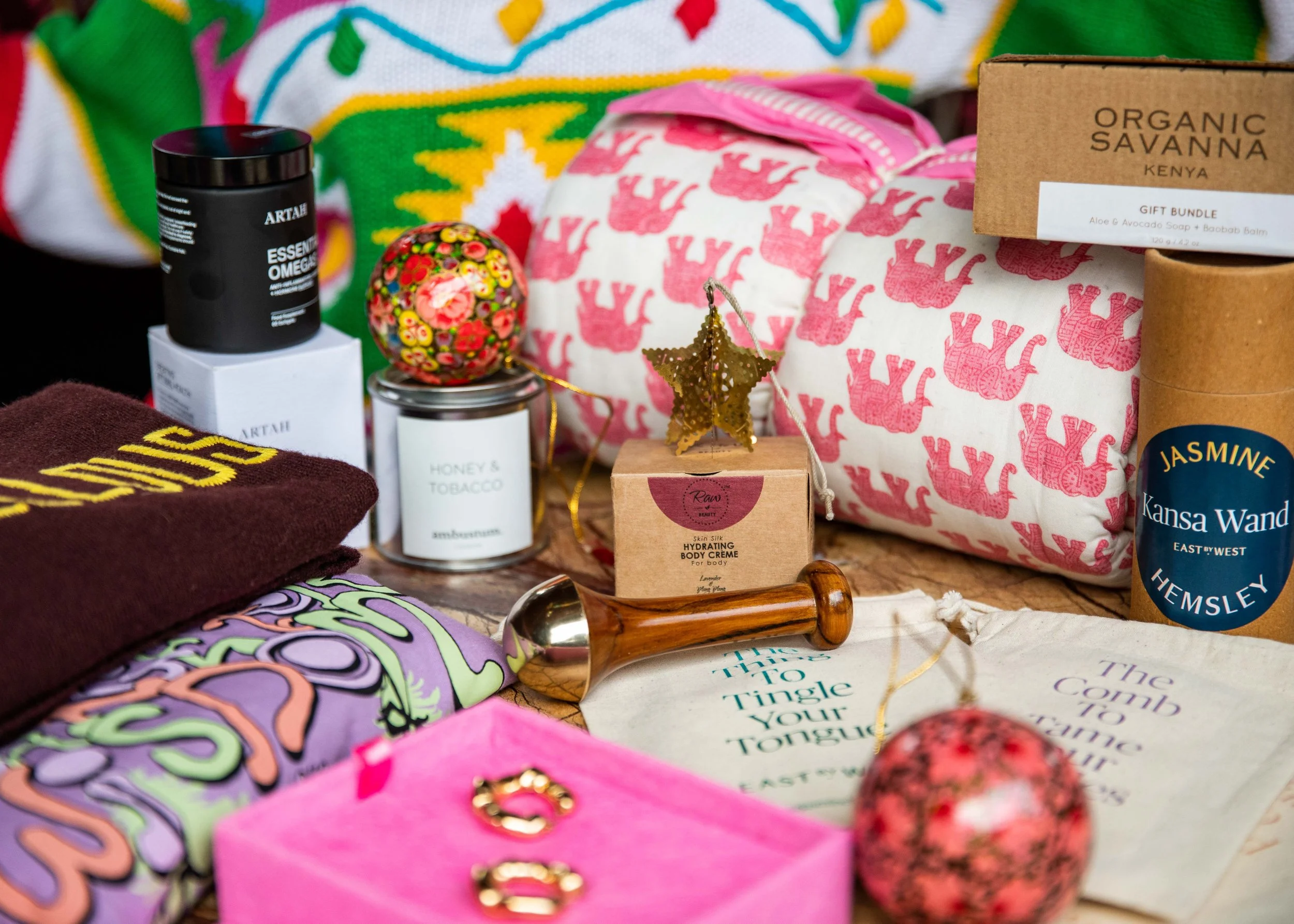 CHRISTMAS GIFT GUIDE 2021