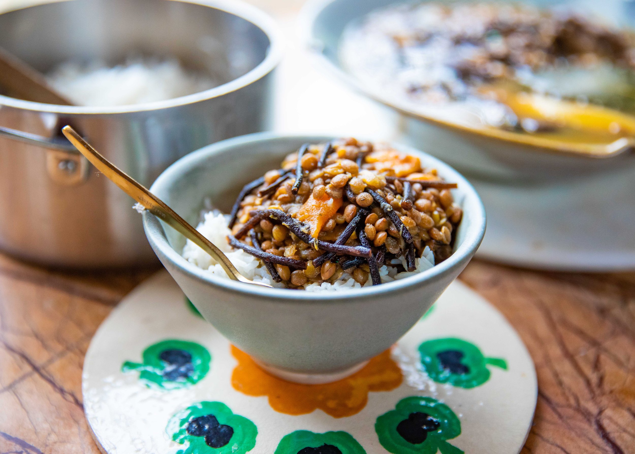 BROWN LENTIL, SHIITAKE AND HIJIKI SOUP