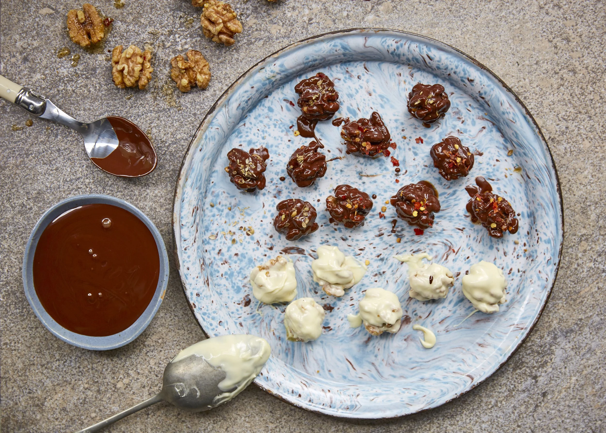 CHOCOLATE DOSHA WALNUT BALLS