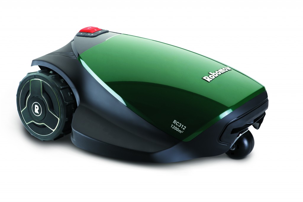 Robomow-RC312_45-angle1-1024x683.jpg
