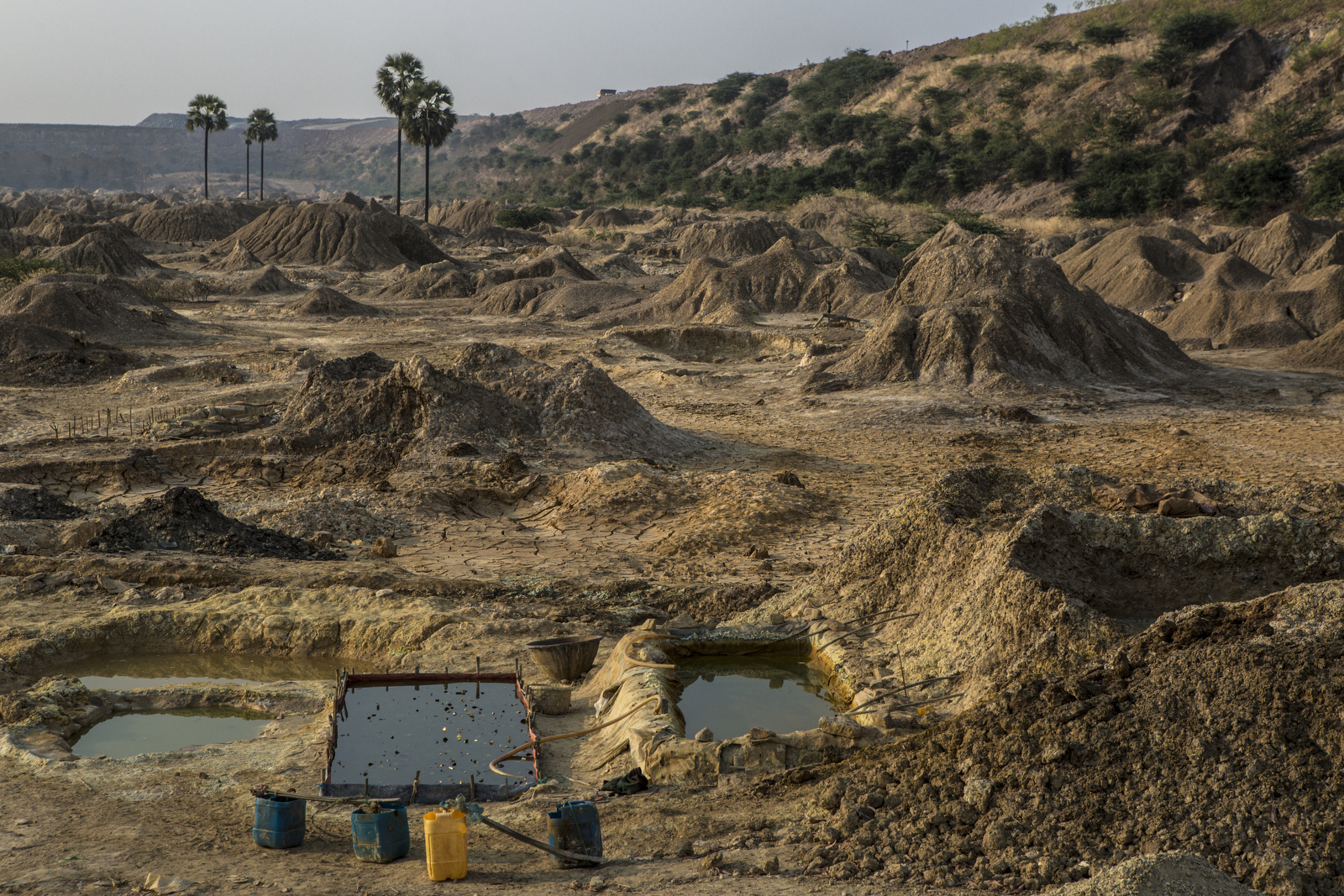 MATHIEU_WILLCOCKS_Letpadaung_Copper_Mine_0007.jpg