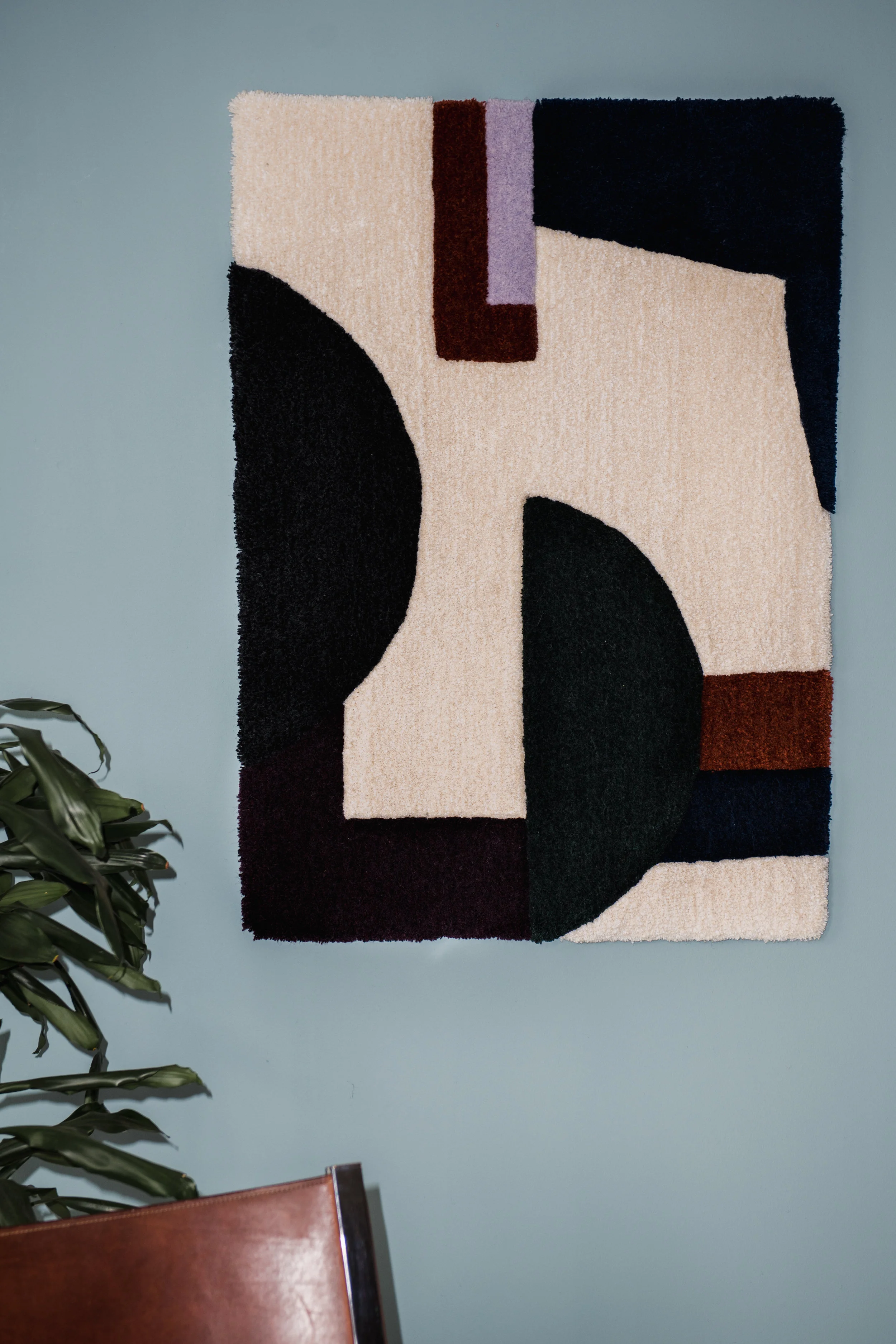 COLLAGE 01 - 8.000 DKK / 1.070 € Hand-tufted wall carpet Made in Copenhagen Size: 70 x 100 cm 100% wool Write an e-mail to order
