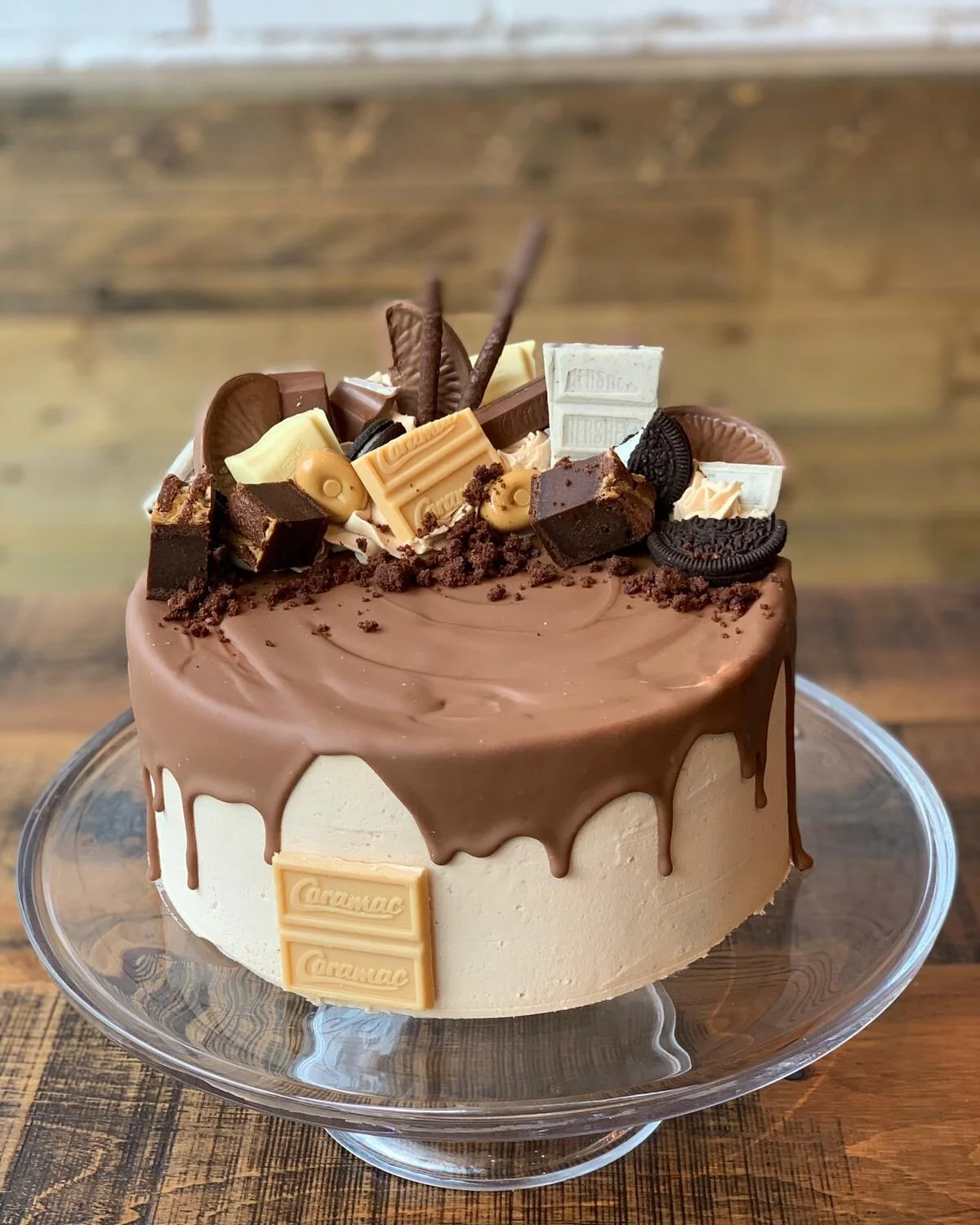 Half Moon Chocoholic cake
