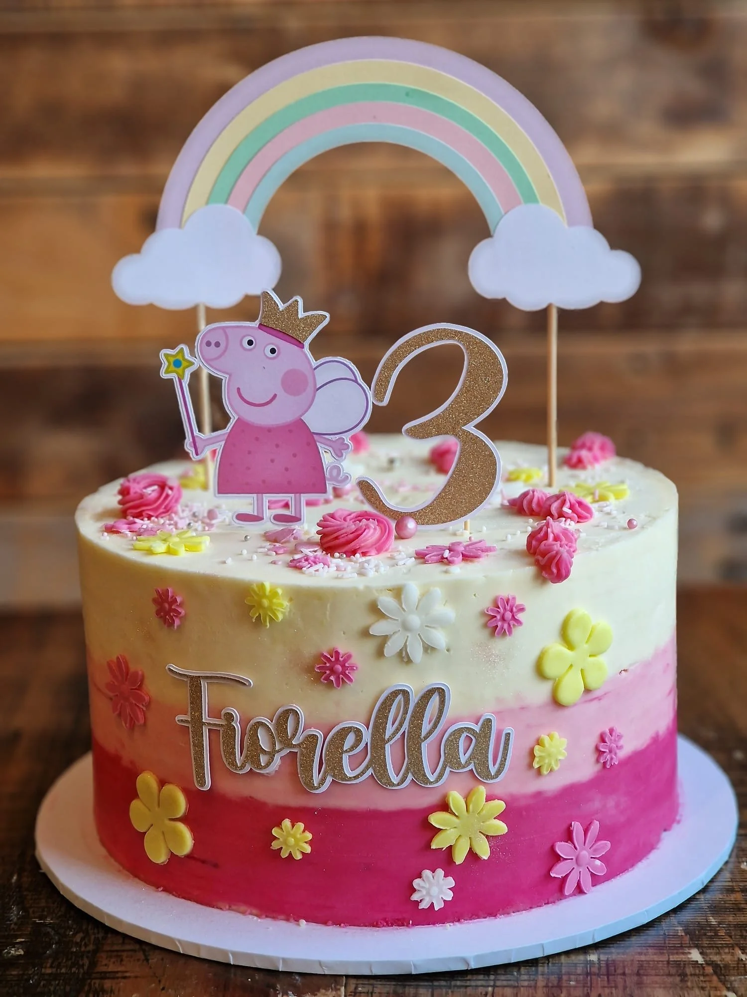 Peppa Pig Cake (8inch)
