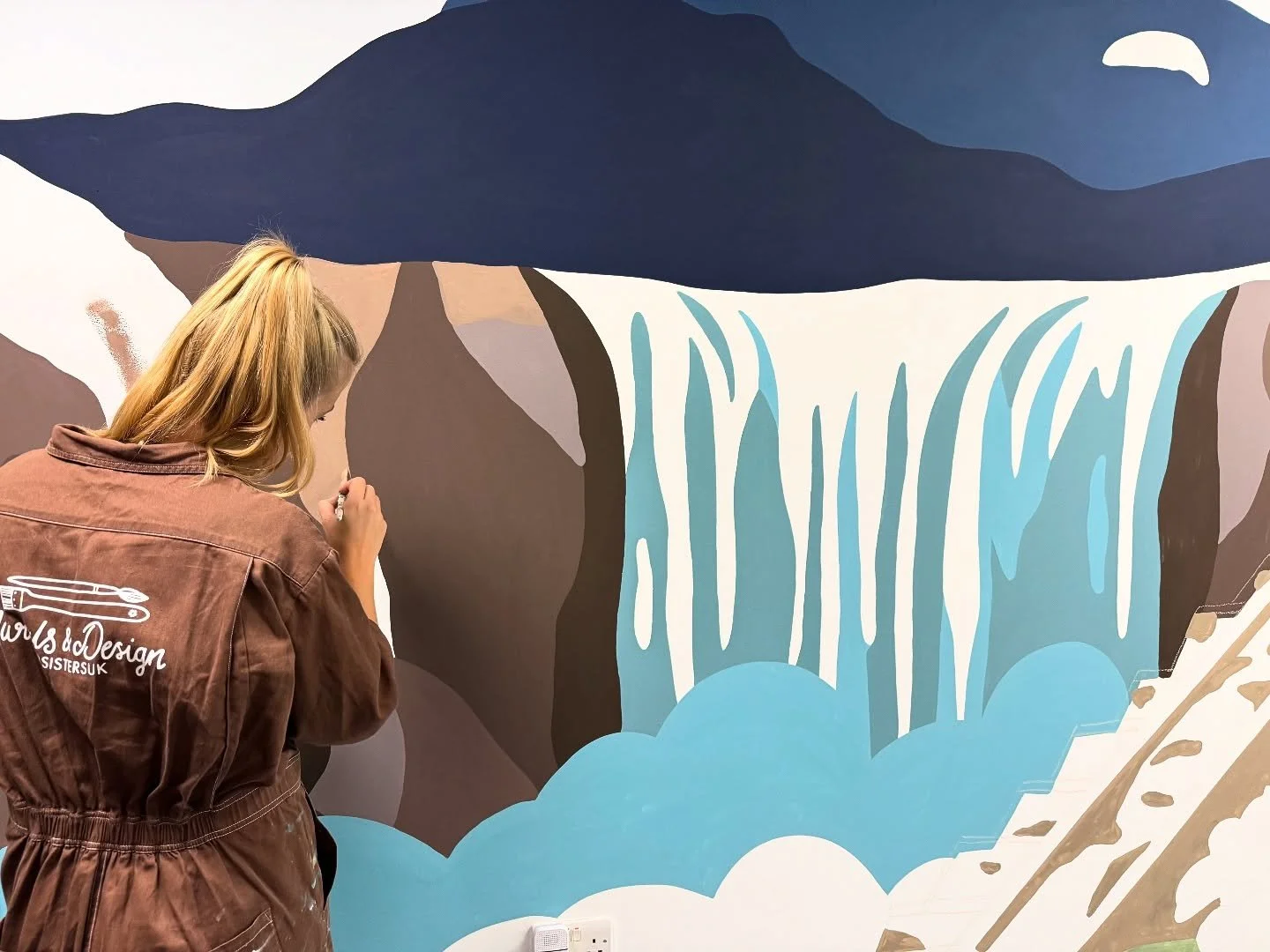 A little sneak peak at what we&rsquo;re working on this week 👀 Check out our stories to see behind the videos of the two murals coming together 🌴🌊🦌