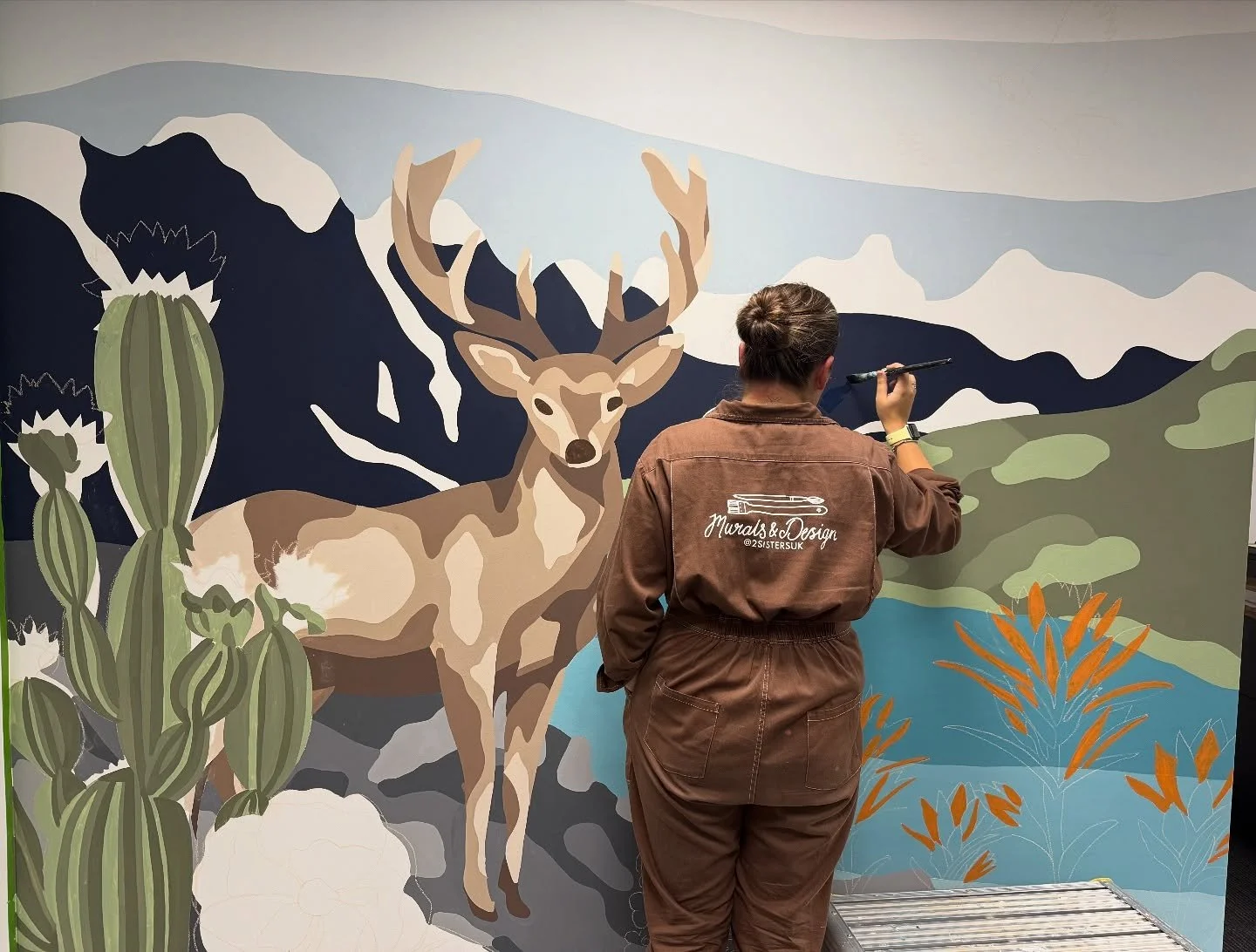 These murals are really starting to come to life 🦌