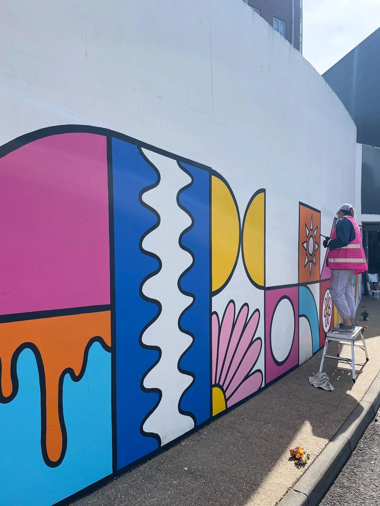 Some snippets of our time working with @gunwharfquays for Pride 🌈👩🏼&zwj;🎨