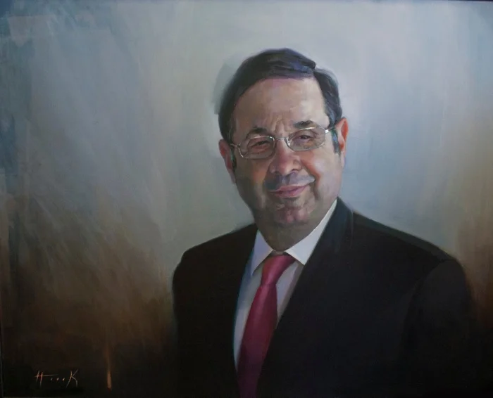 Mr James Levy