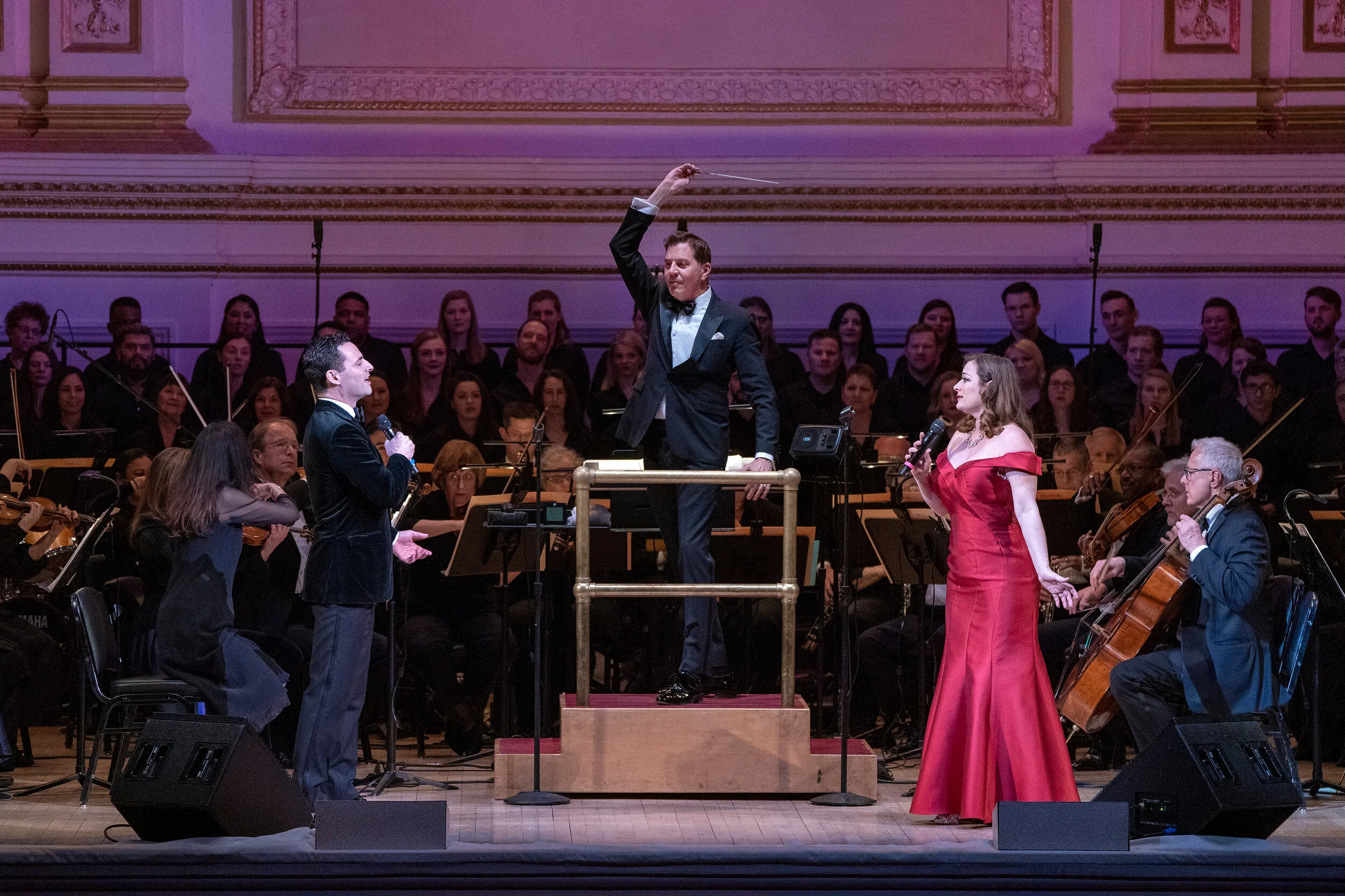 A Moment of Silence: Navah Perlman’s Tribute to Her Father at the Ryman ...