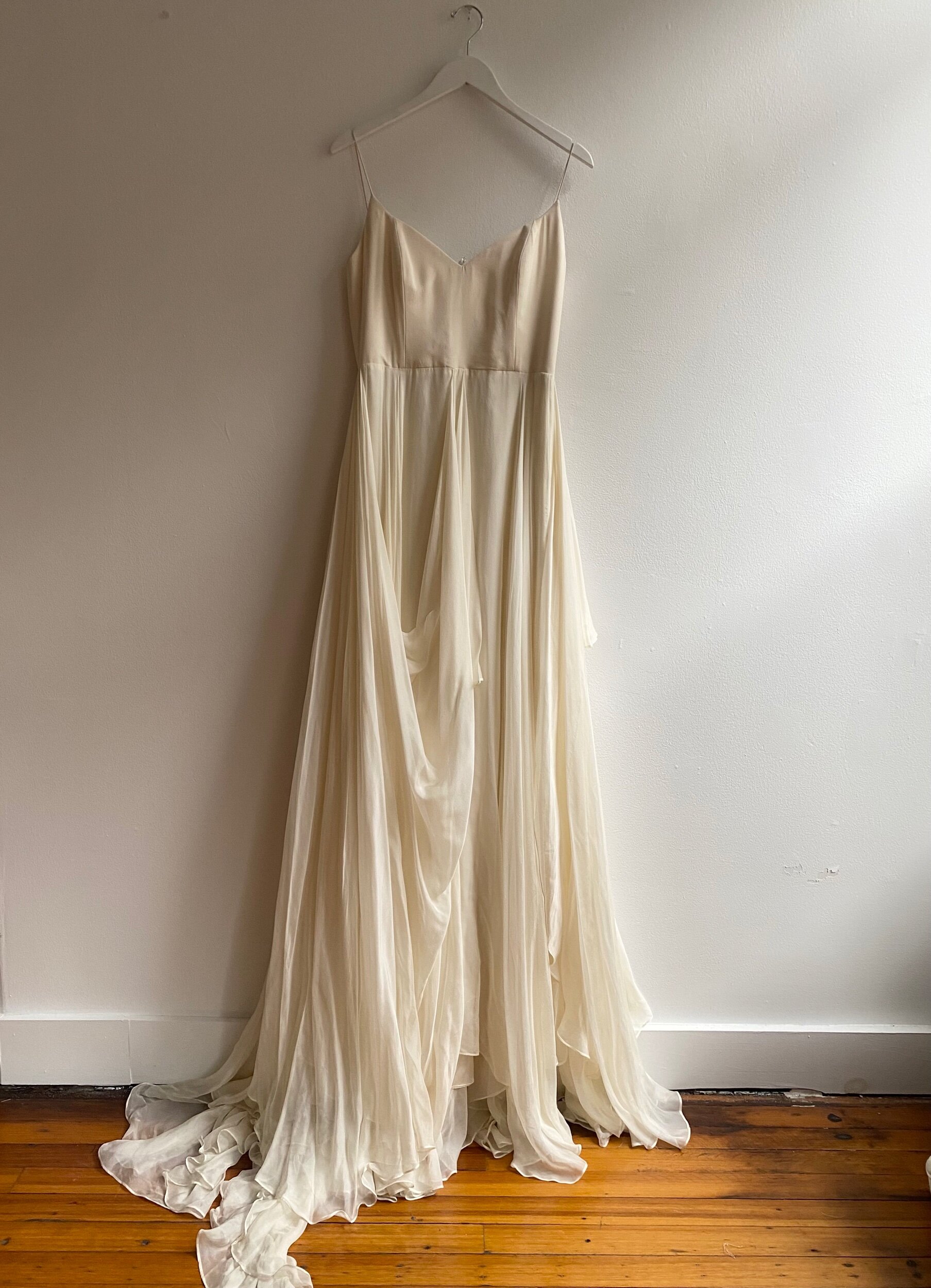 3DD9498E-2D86-4DC1-99A6-8DFD64C5EE8C