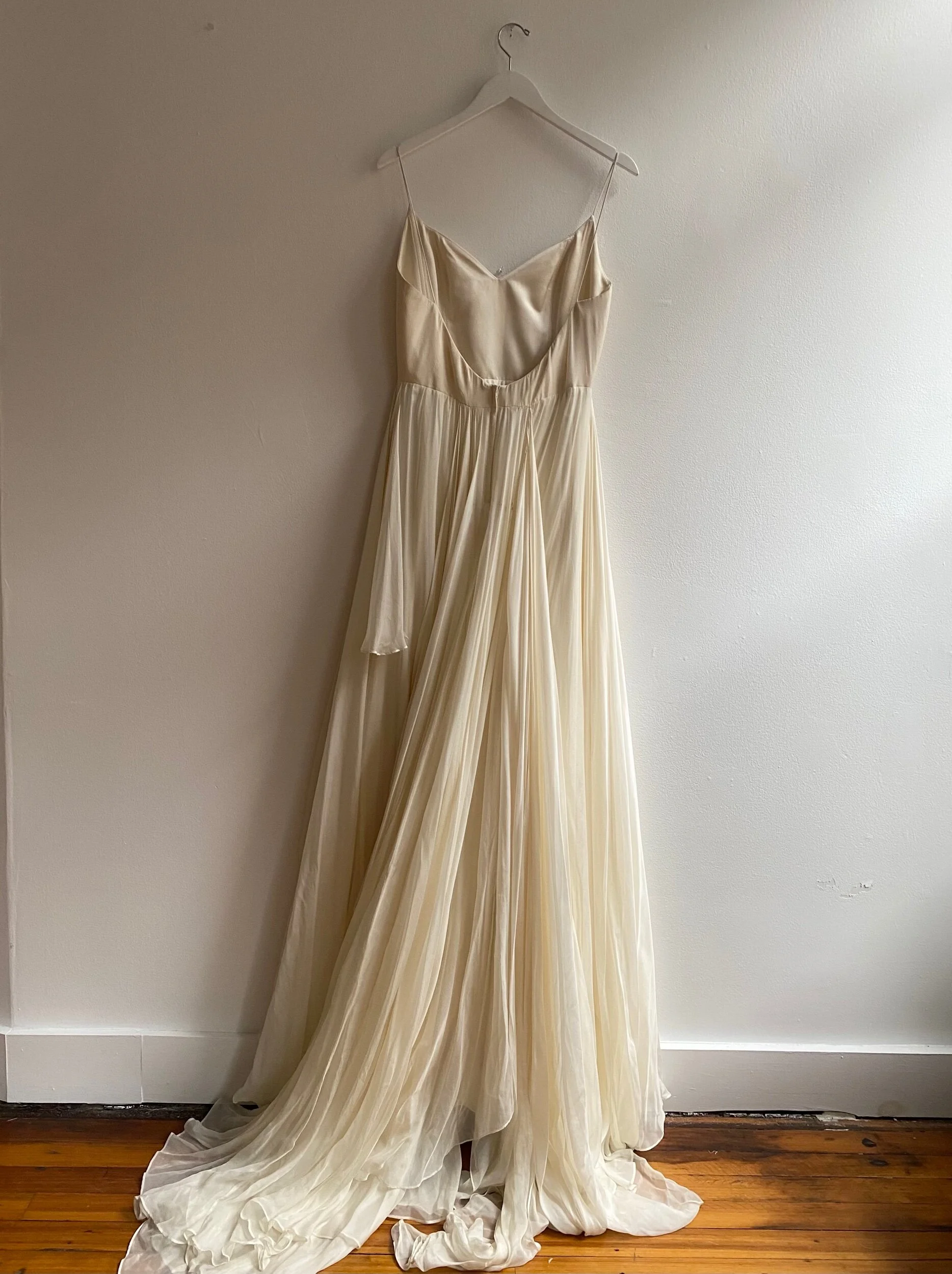 DAED62FE-DC4C-4218-B890-B9CF7C7A6437