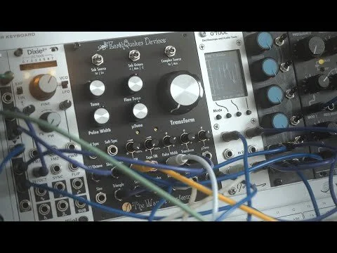 新品 未使用 EarthQuaker Devices The Wave The Wave Transformer Eurorack Transfiguration Oscillator