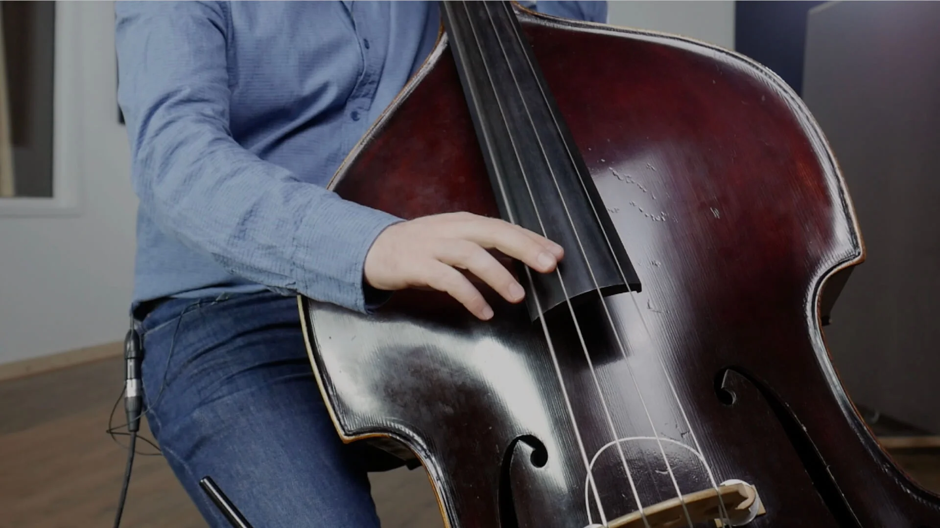 Bass Riff - 1st Position to Tuning Position