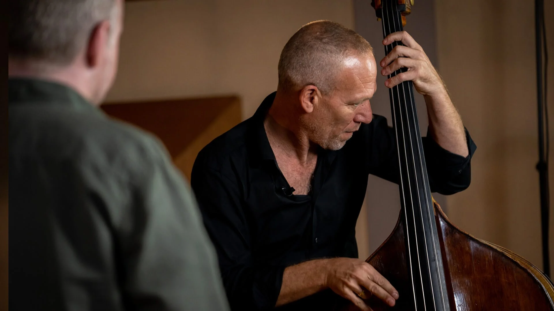 Avishai Cohen Masterclass Preview – Ballads and Fast Tempos