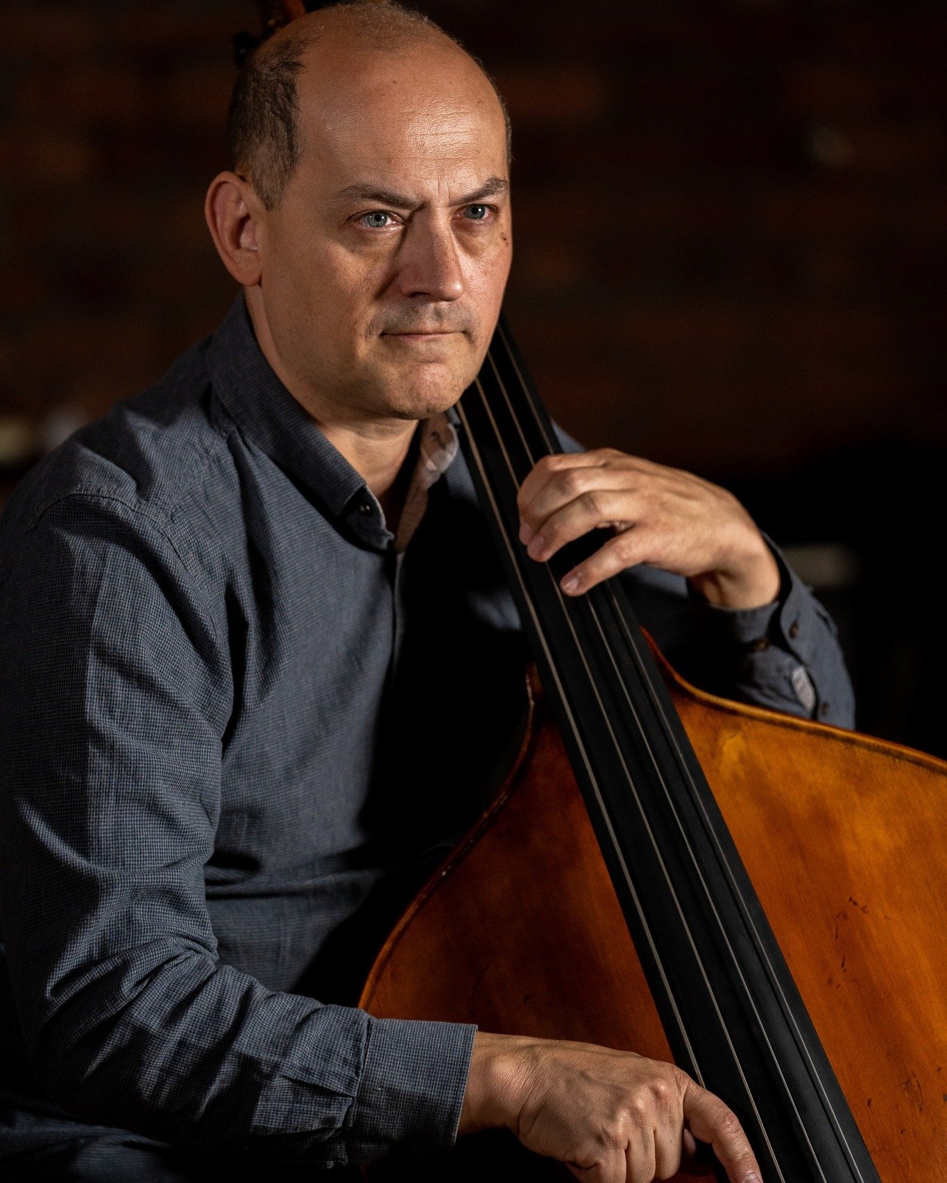 Our friend Doug just gave me a heads-up about an album by Gwylim Simcock and @yurigoloubev called "Duo Art". It's wonderful to hear the bass so clearly in this duo setting, and Yuri is on fire! 
If you want to learn about Yuri's spellbindin