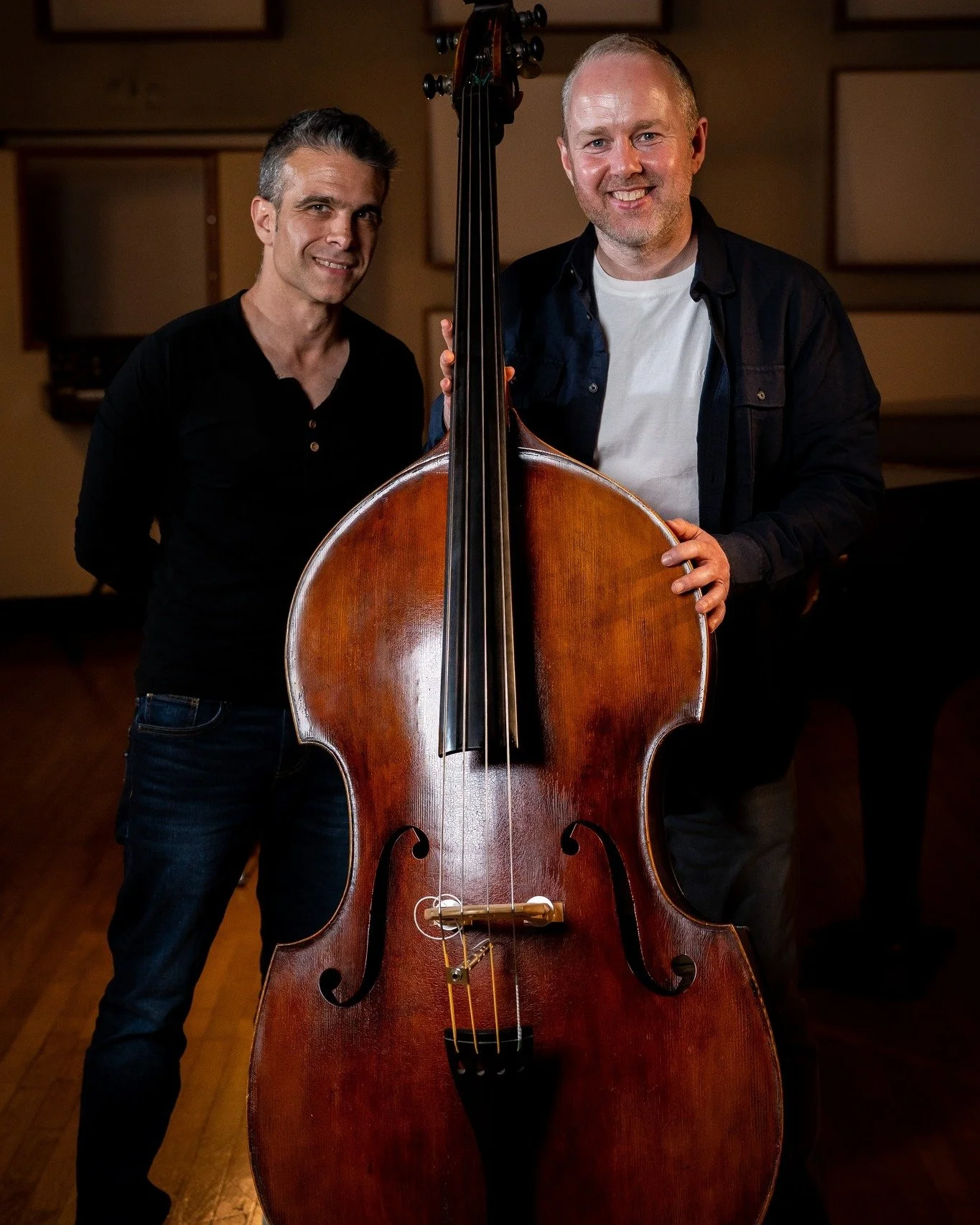 Have you seen our interview with the wonderful bassist @vladimir_torres_bassist? He's an innovative artist who fuses pop and jazz influences with a deep sense of groove and tasteful solos. In addition to his creative arrangements of popular songs and