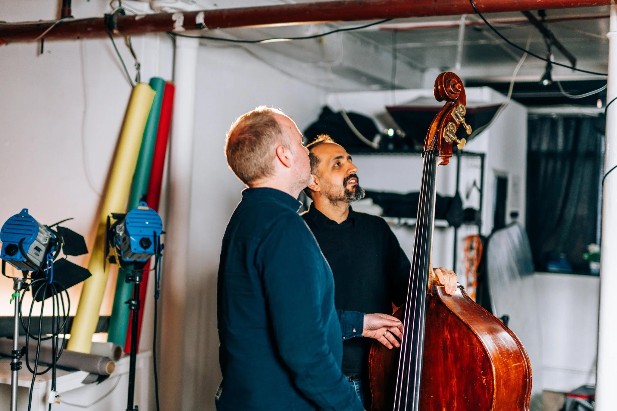 It's always fun to check out the basses of the masters. 🤩 The great Jorge Roeder has an awesome bass which he really makes sing!
https://discoverdoublebass.com/interview/jorge-roeder