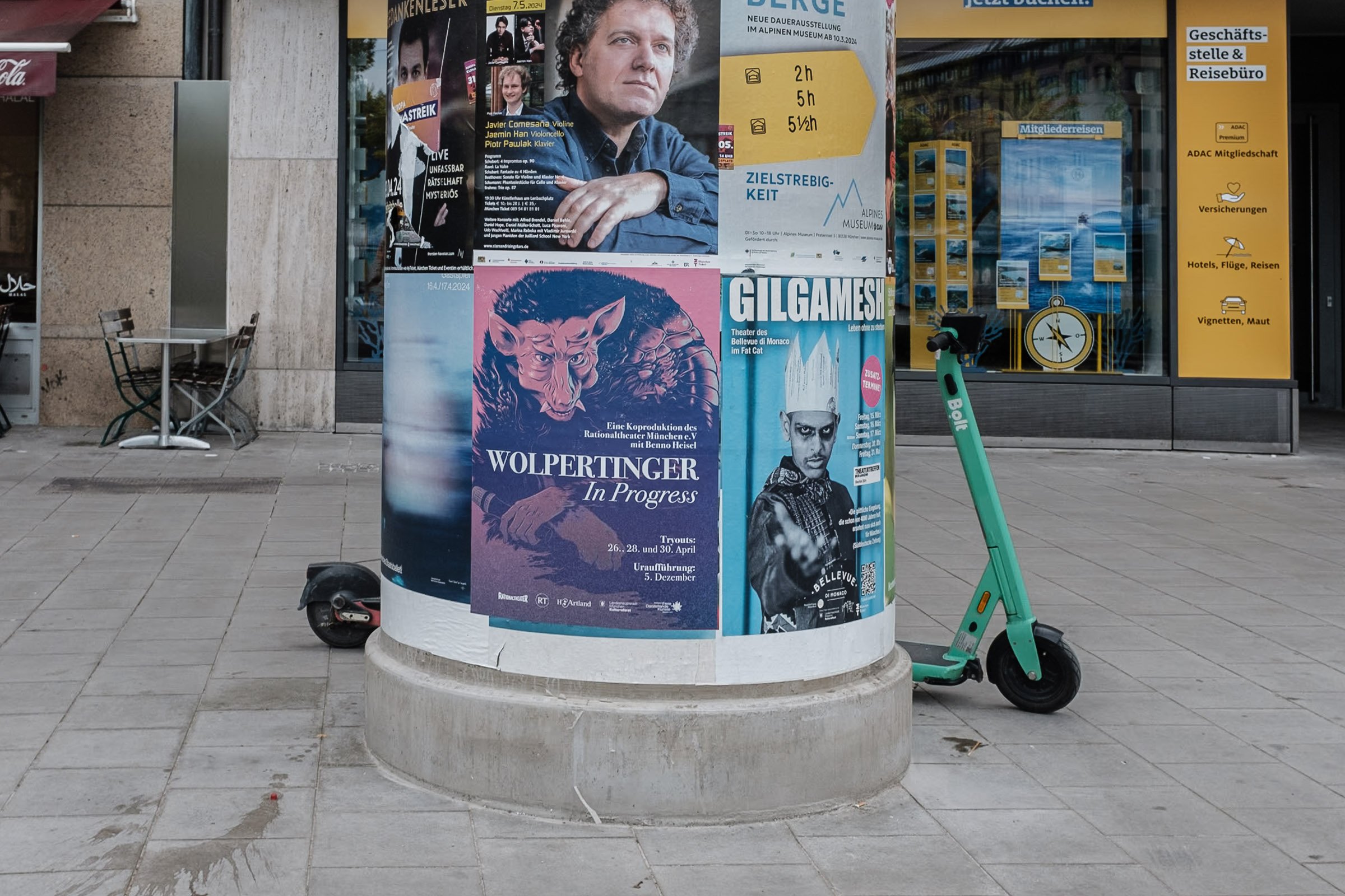 Martin_Liebl_Street_XHF2217.jpg