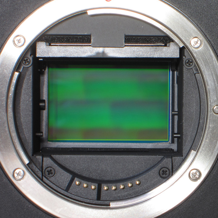CMOS_Image_Sensor_Big_and_Small.jpg