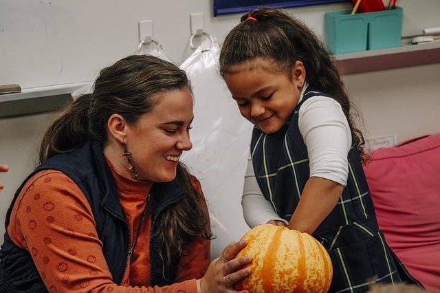 Kindergarten students in Ms. Benner&rsquo;s class learned about all things pumpkin on Pumpkin Day.  From the gourd&rsquo;s life cycle, to scooping out its seeds and pulp, and a science experiment resulting in a bubbling, fizzing chemical reaction, ki